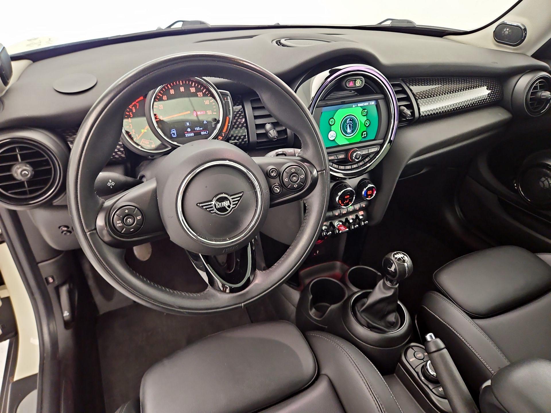 Thumbnail: 2021 MINI Cooper Hardtop - 9