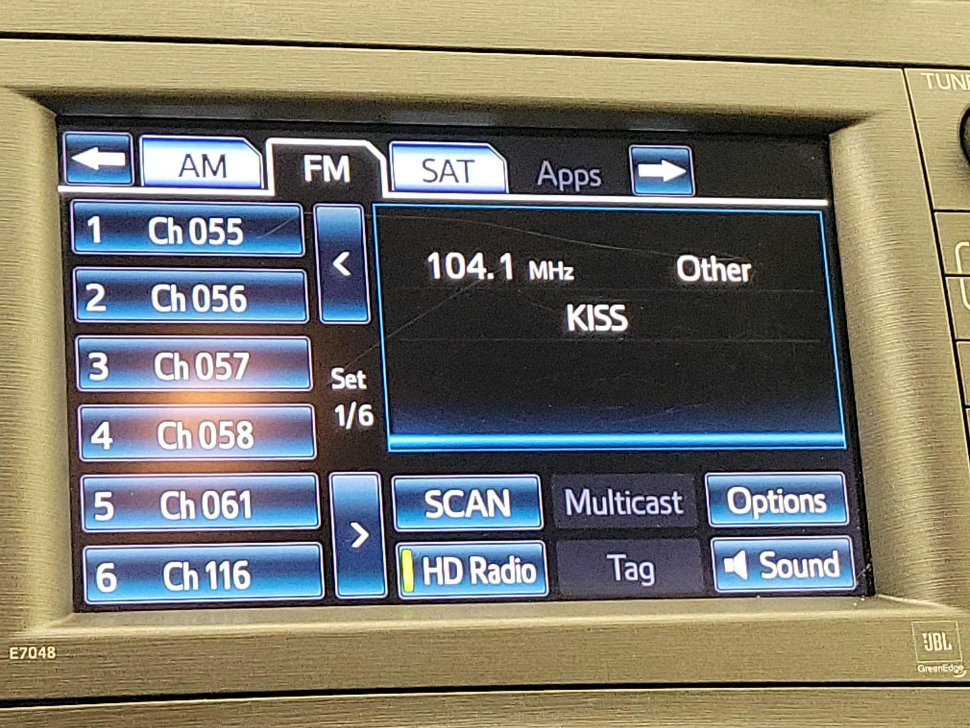 Thumbnail: 2014 Toyota Prius - 16