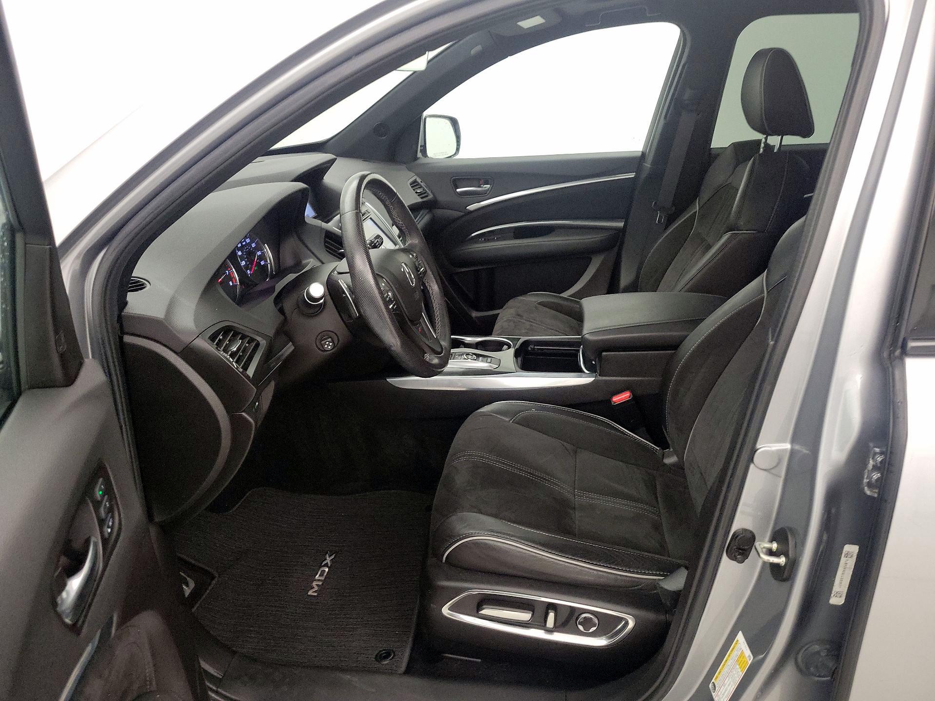 Thumbnail: 2020 Acura MDX - 11