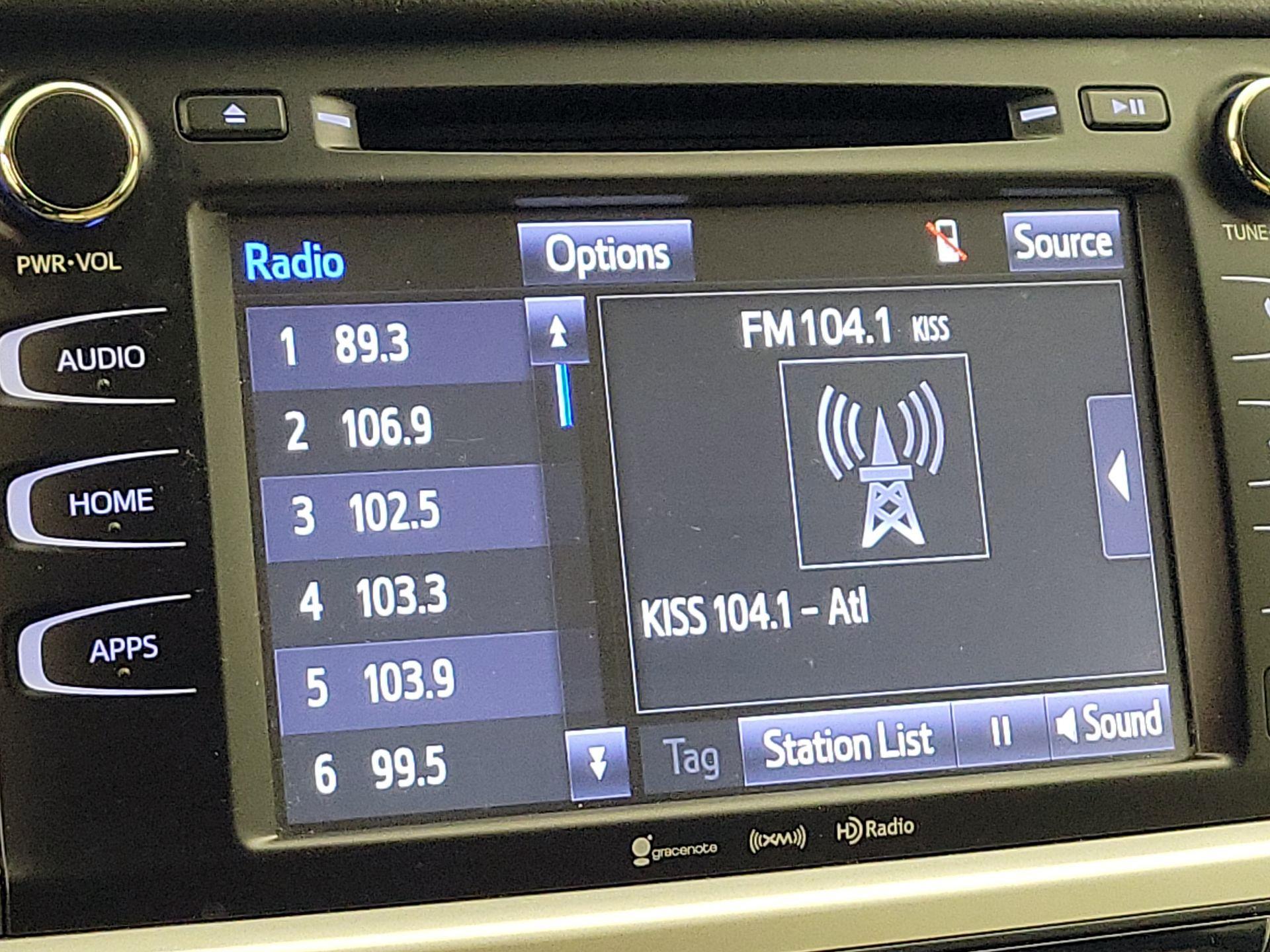 Thumbnail: 2019 Toyota Highlander - 15