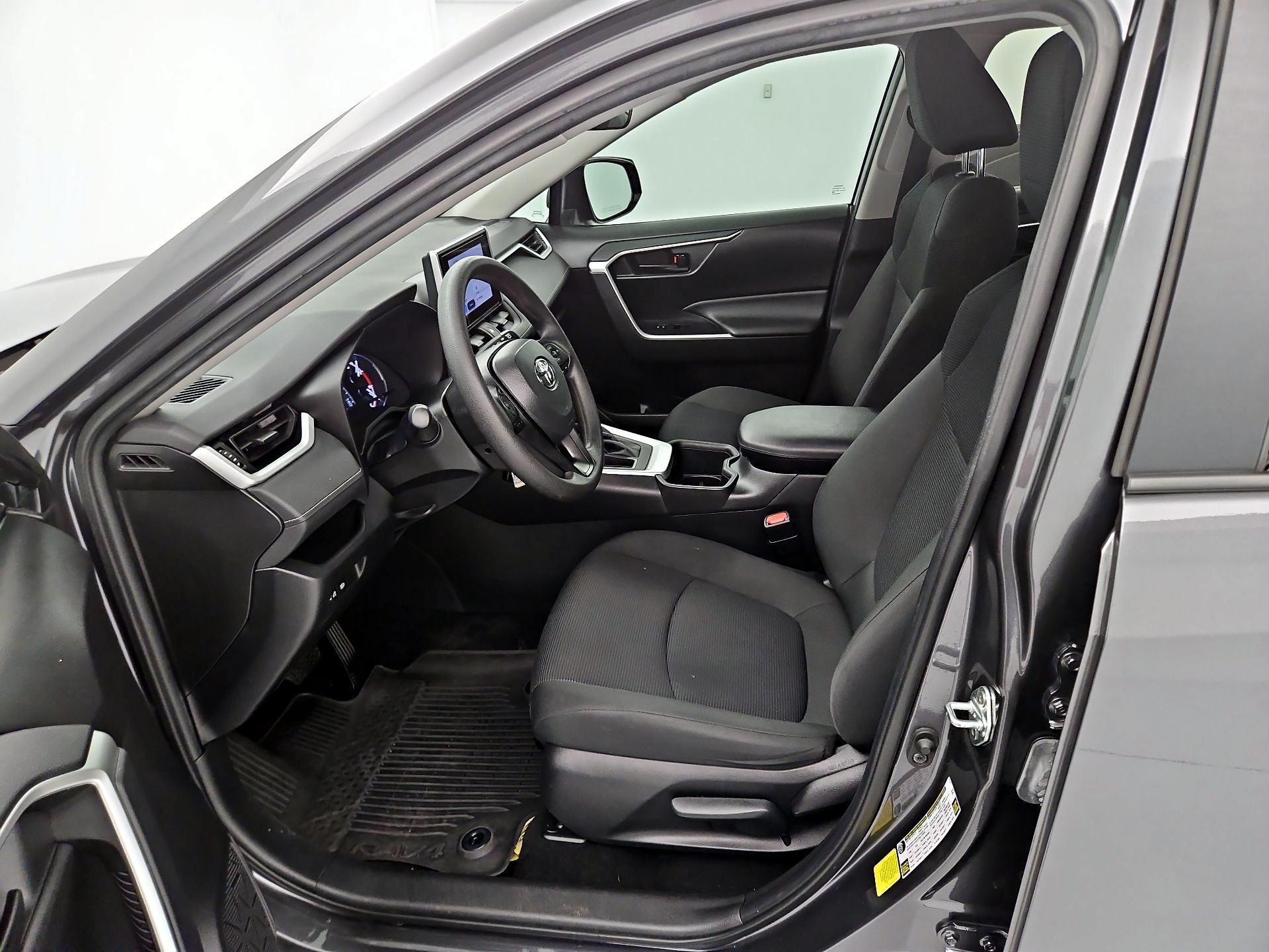 Thumbnail: 2024 Toyota RAV4 - 11