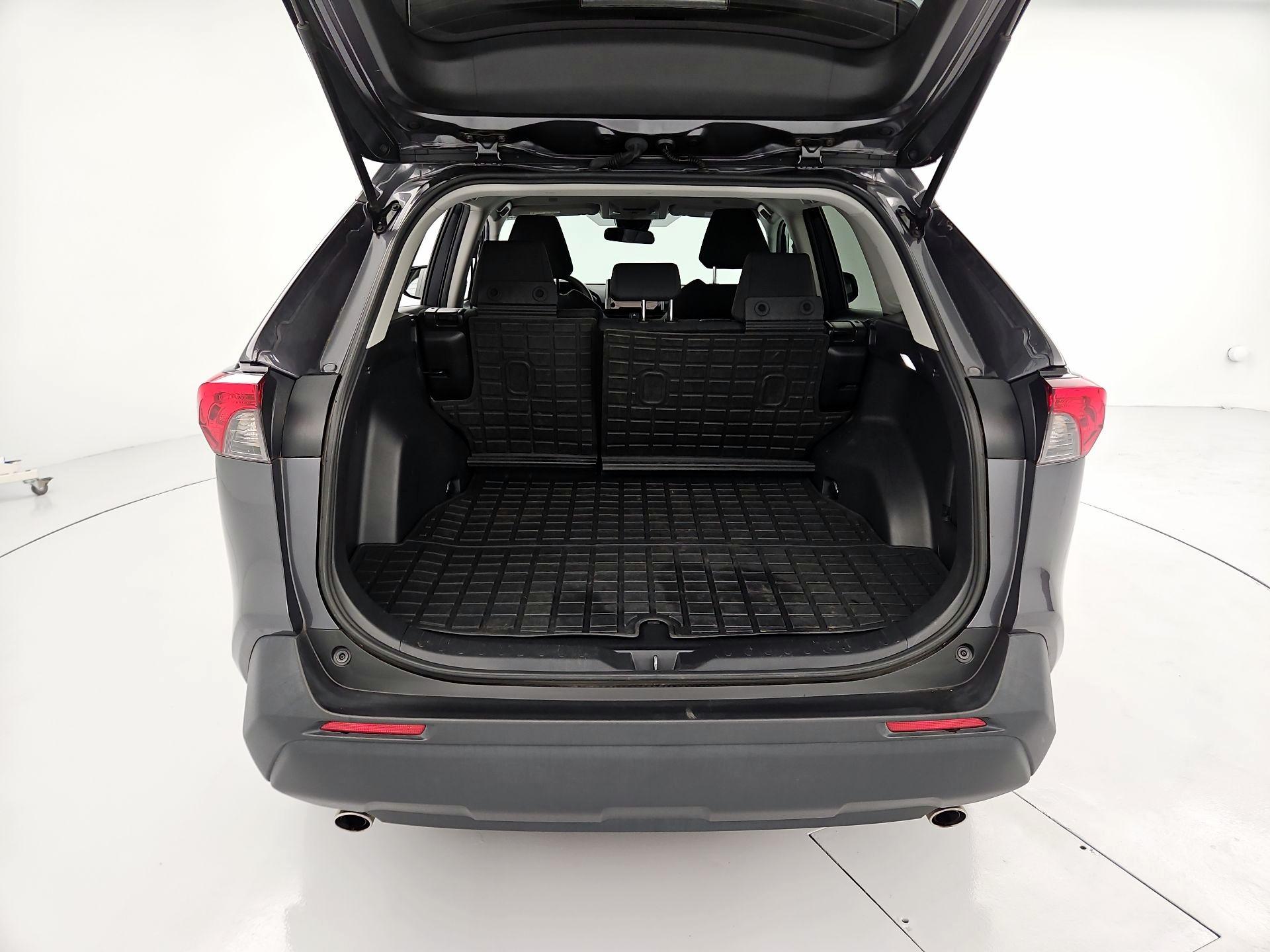 Thumbnail: 2024 Toyota RAV4 - 20