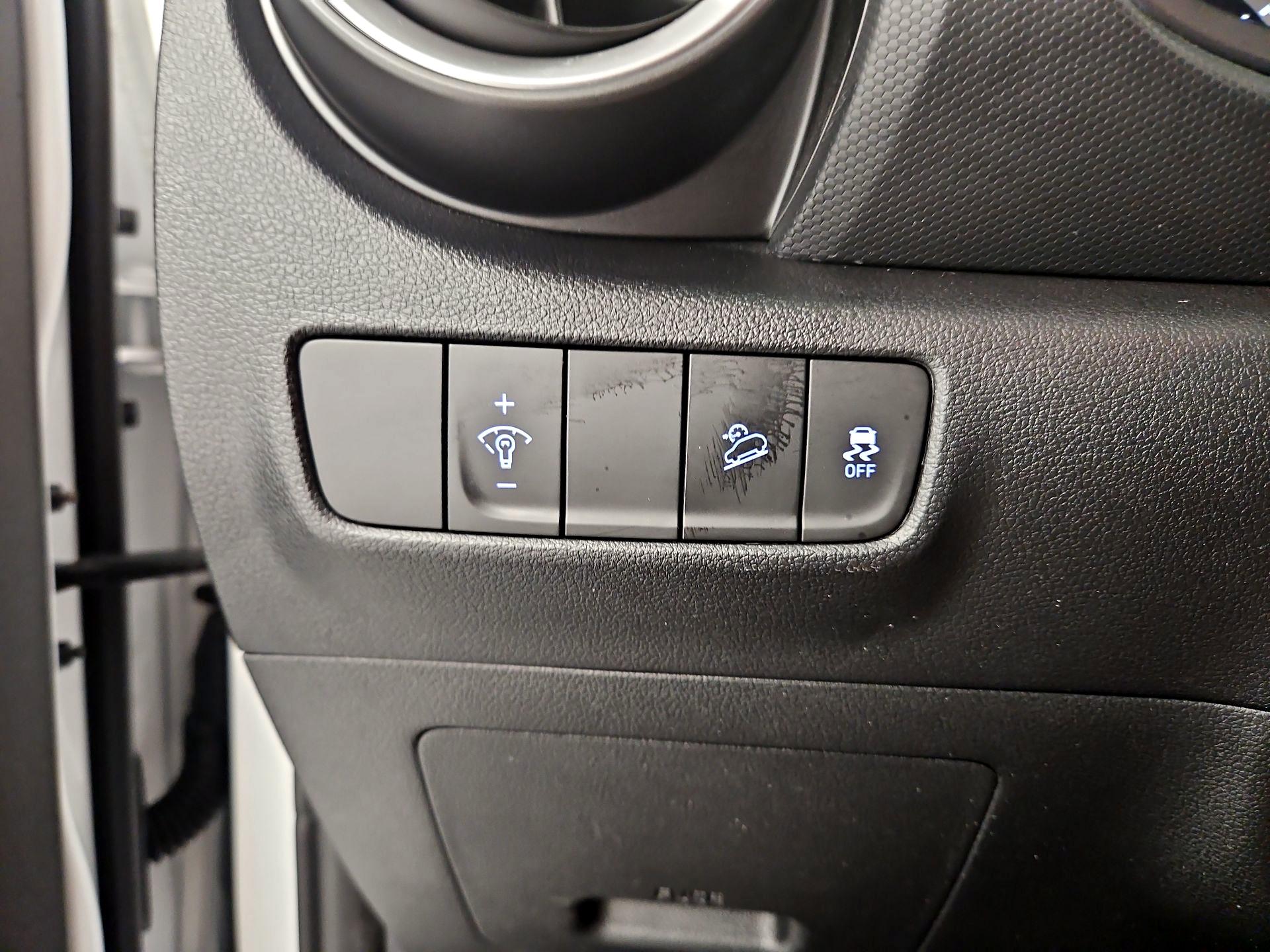 Thumbnail: 2023 Hyundai Kona - 13