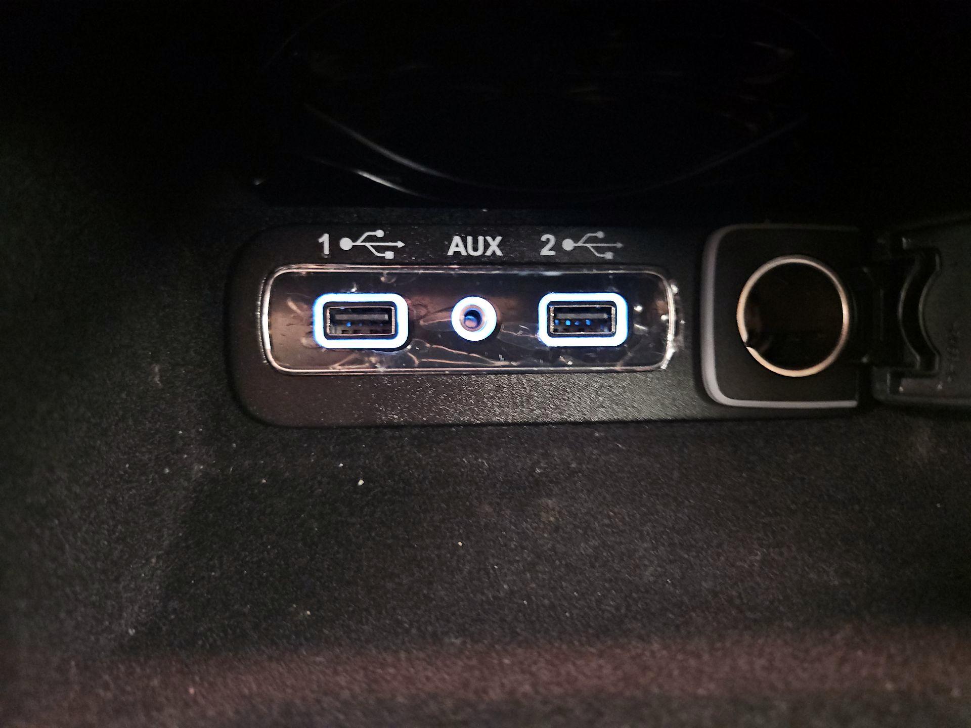 Thumbnail: 2018 Jeep Grand Cherokee - 19