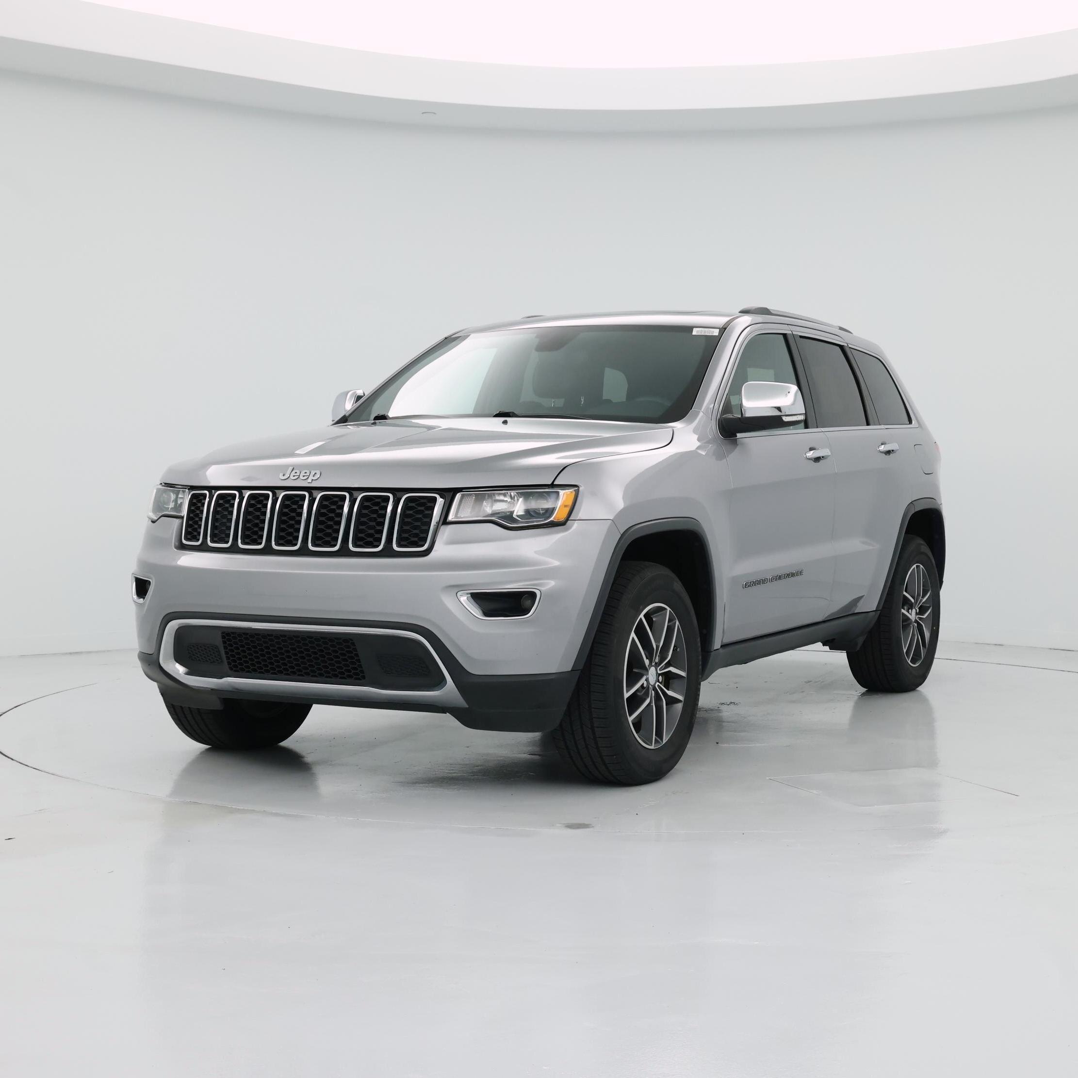Thumbnail: 2018 Jeep Grand Cherokee - 4