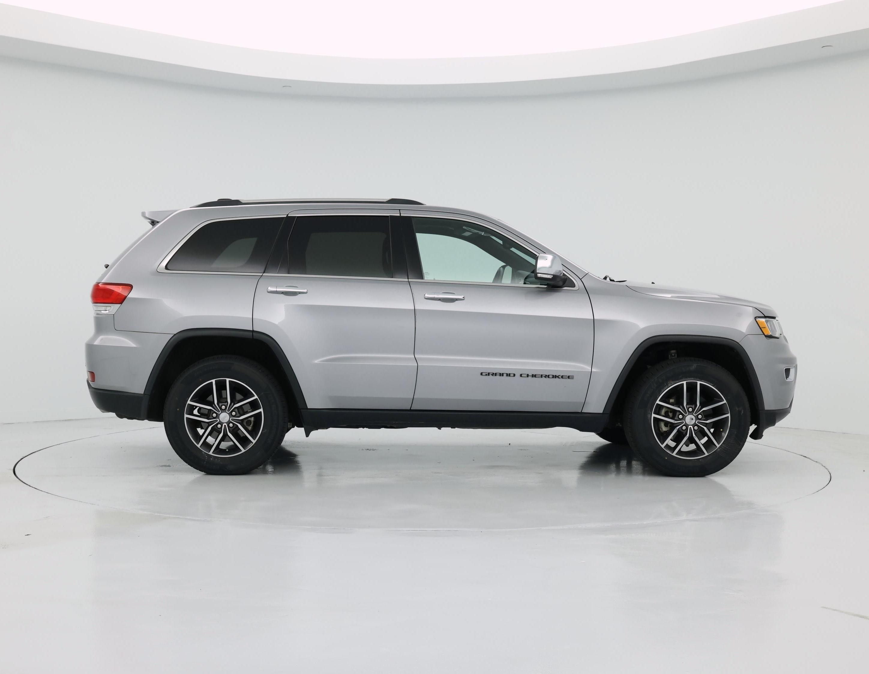 Thumbnail: 2018 Jeep Grand Cherokee - 7