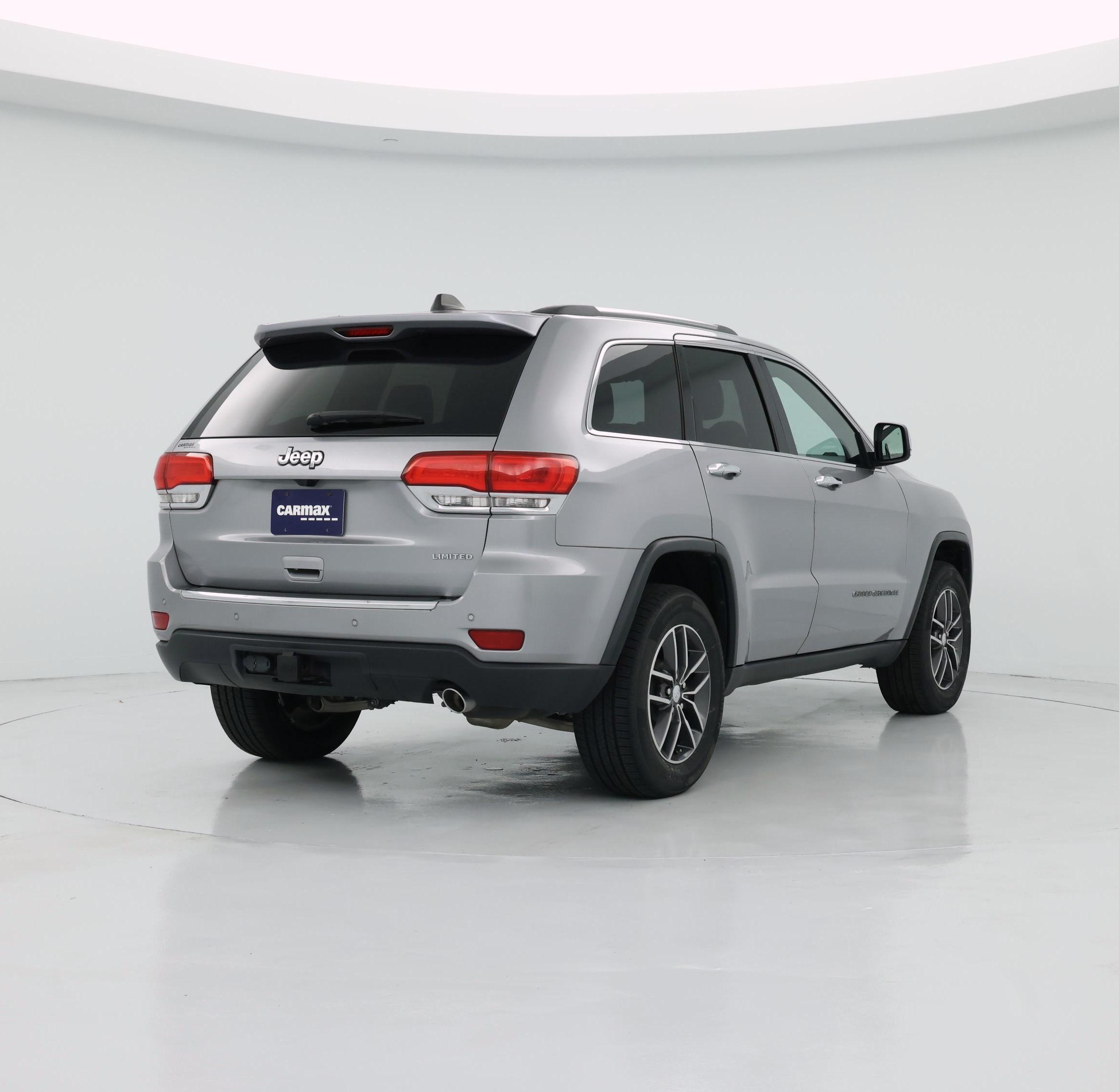 Thumbnail: 2018 Jeep Grand Cherokee - 8