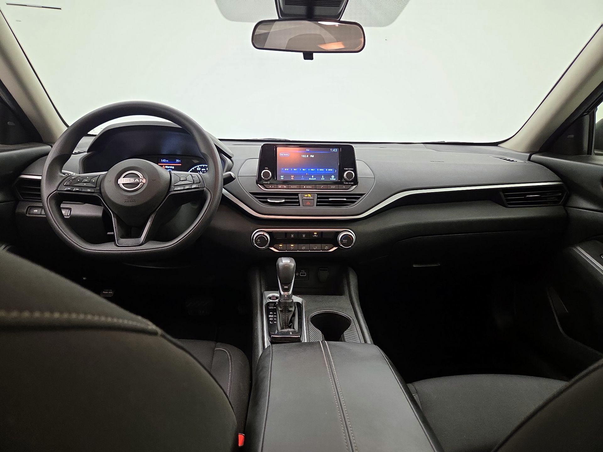 Thumbnail: 2024 Nissan Altima - 9