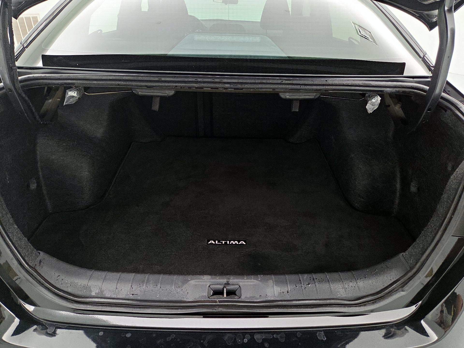 Thumbnail: 2024 Nissan Altima - 20