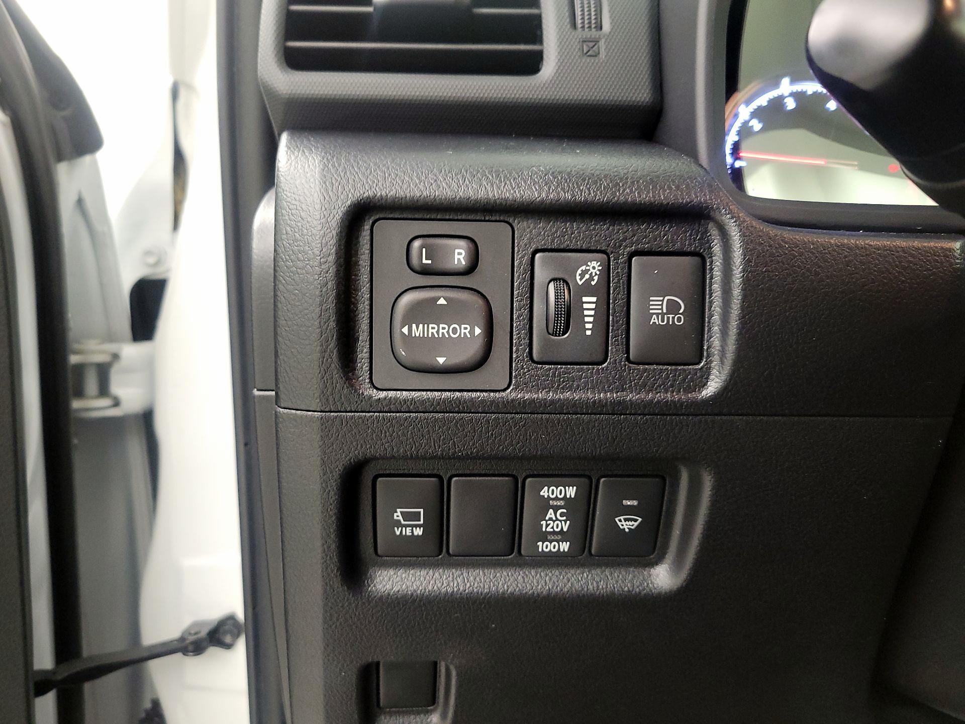 Thumbnail: 2024 Toyota 4Runner - 13