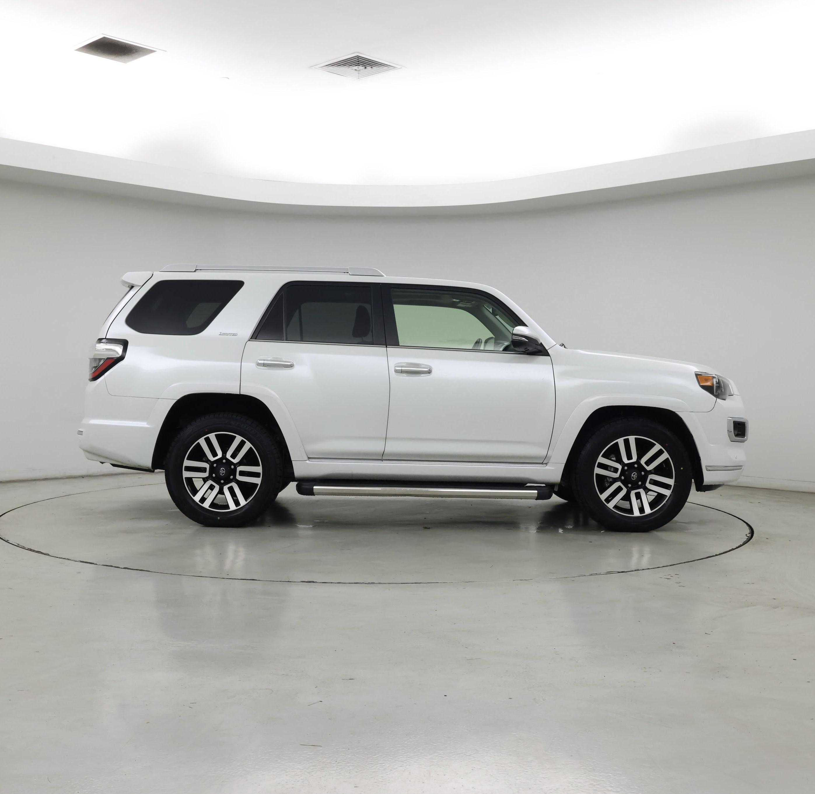 Thumbnail: 2024 Toyota 4Runner - 7