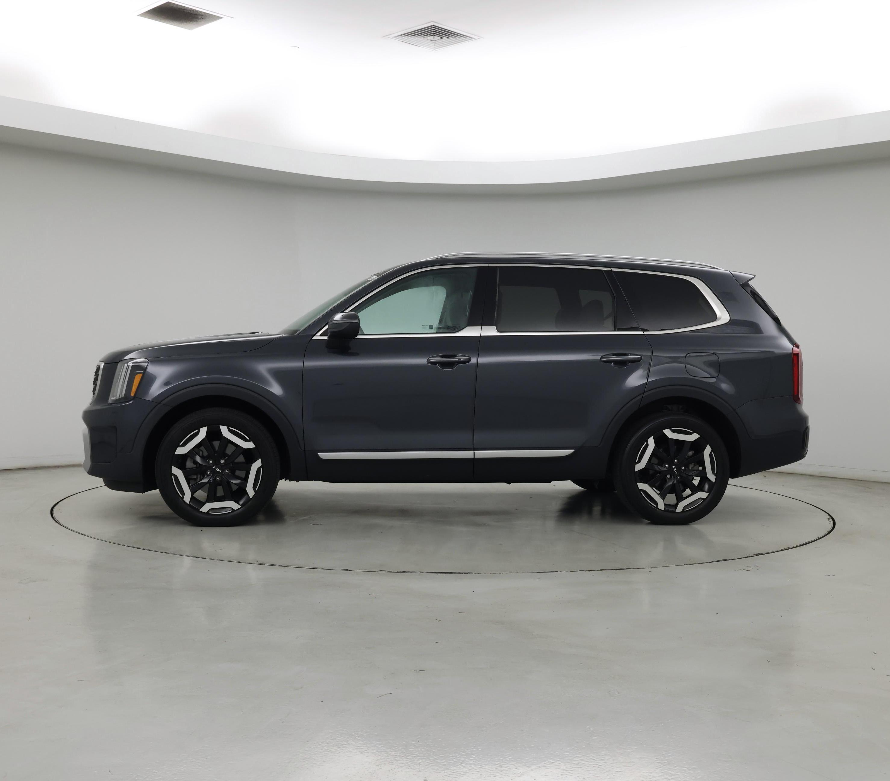 Thumbnail: 2024 Kia Telluride - 3