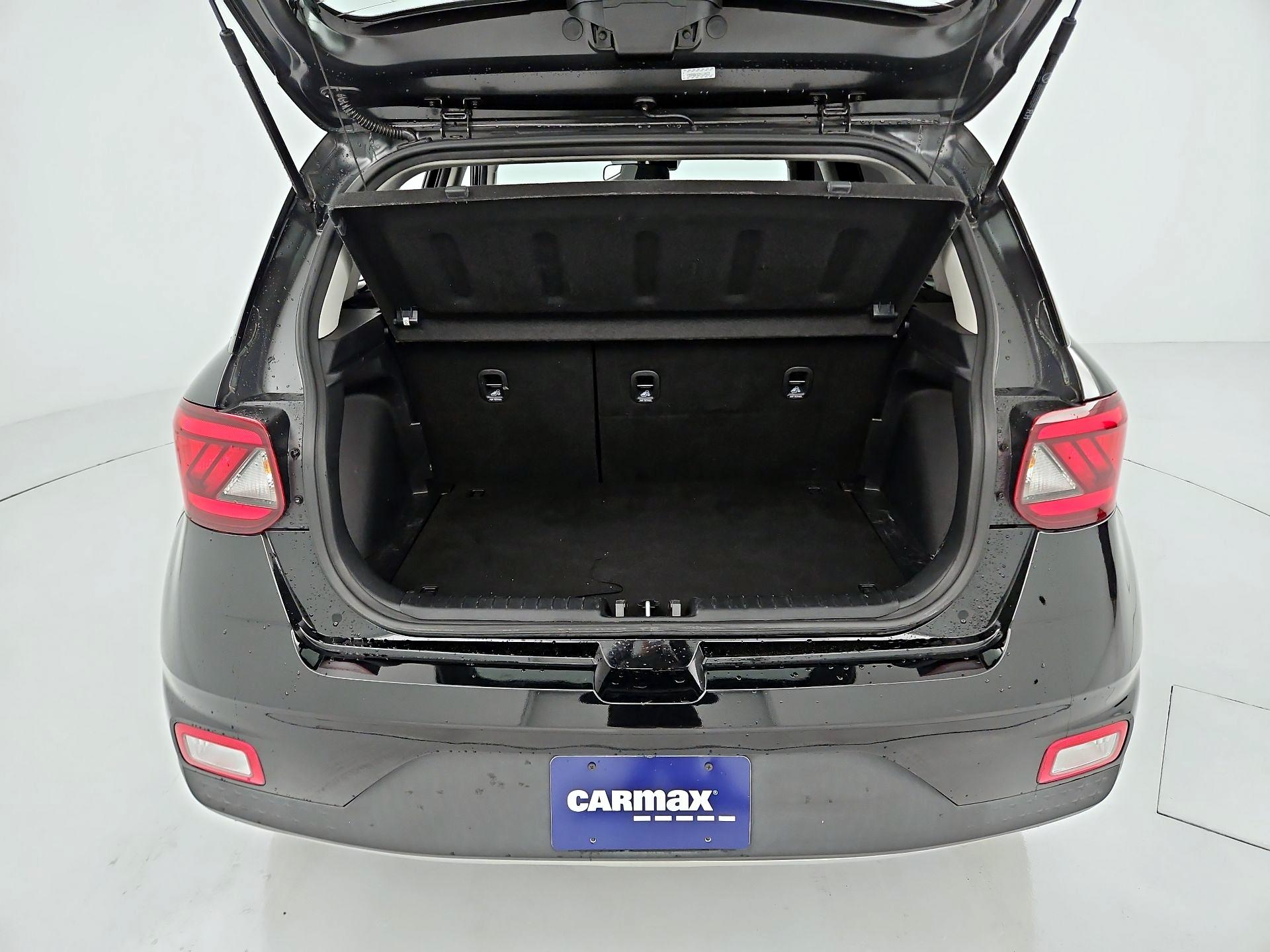 Thumbnail: 2021 Hyundai Venue - 20