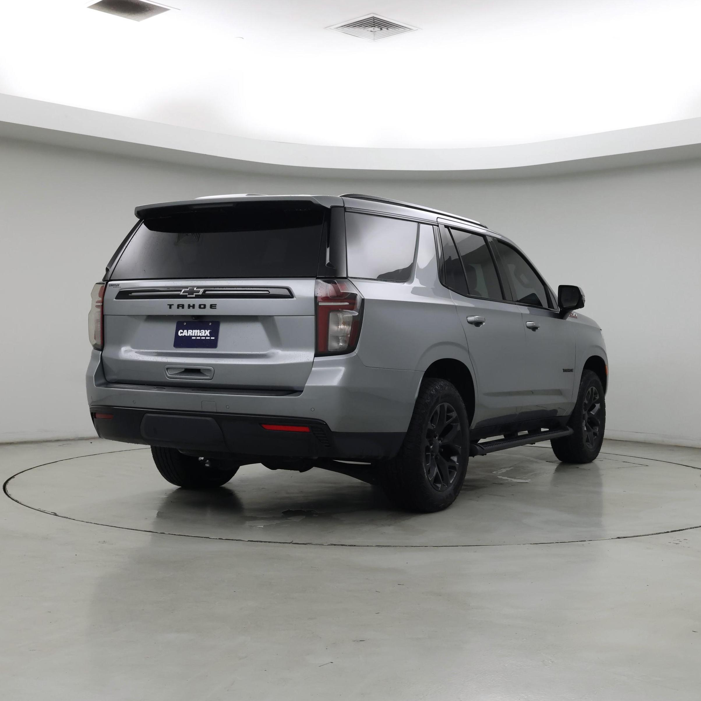 Thumbnail: 2024 Chevrolet Tahoe - 8