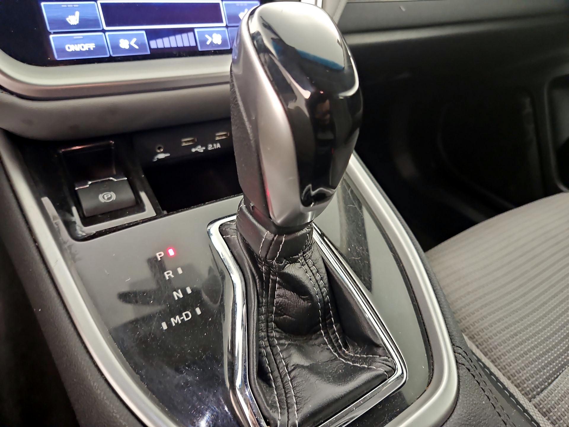 Thumbnail: 2022 Subaru Outback - 17