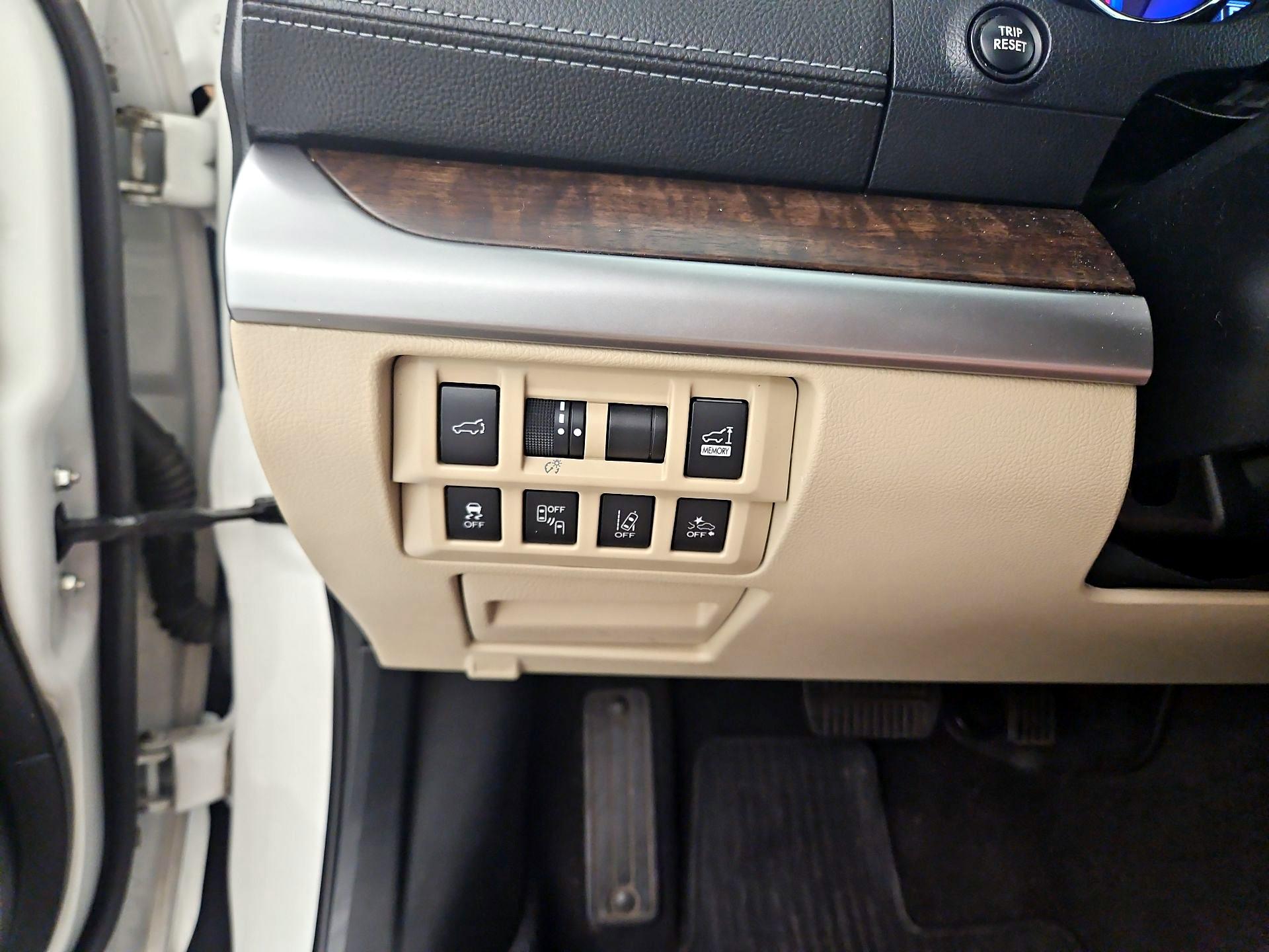 Thumbnail: 2018 Subaru Outback - 13