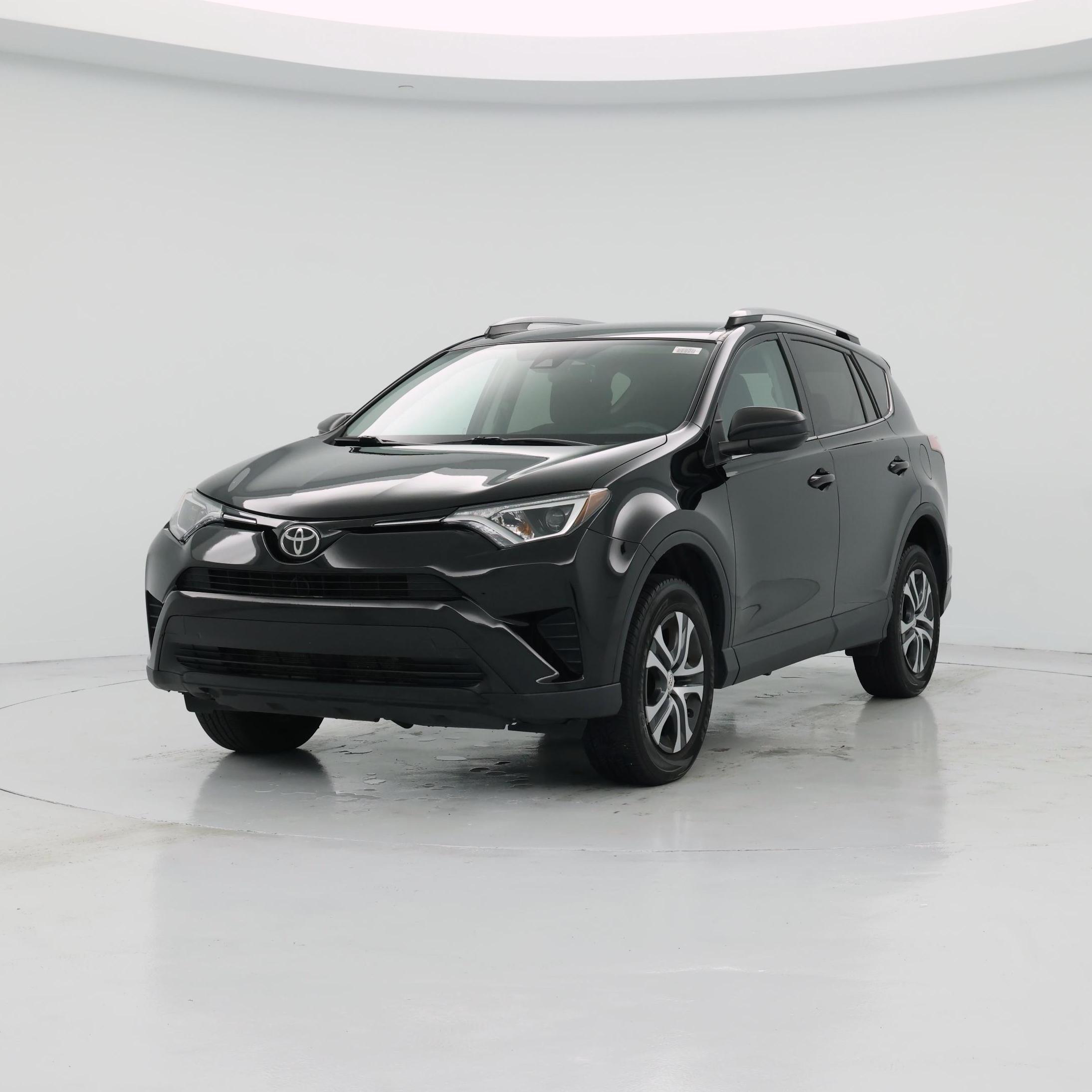 Thumbnail: 2017 Toyota RAV4 - 4