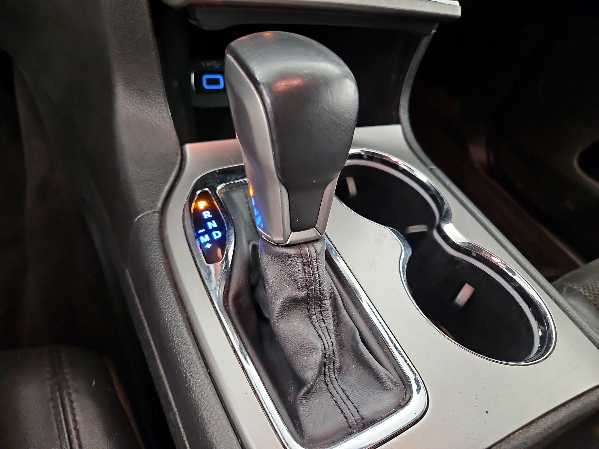 Thumbnail: 2018 Jeep Grand Cherokee - 18