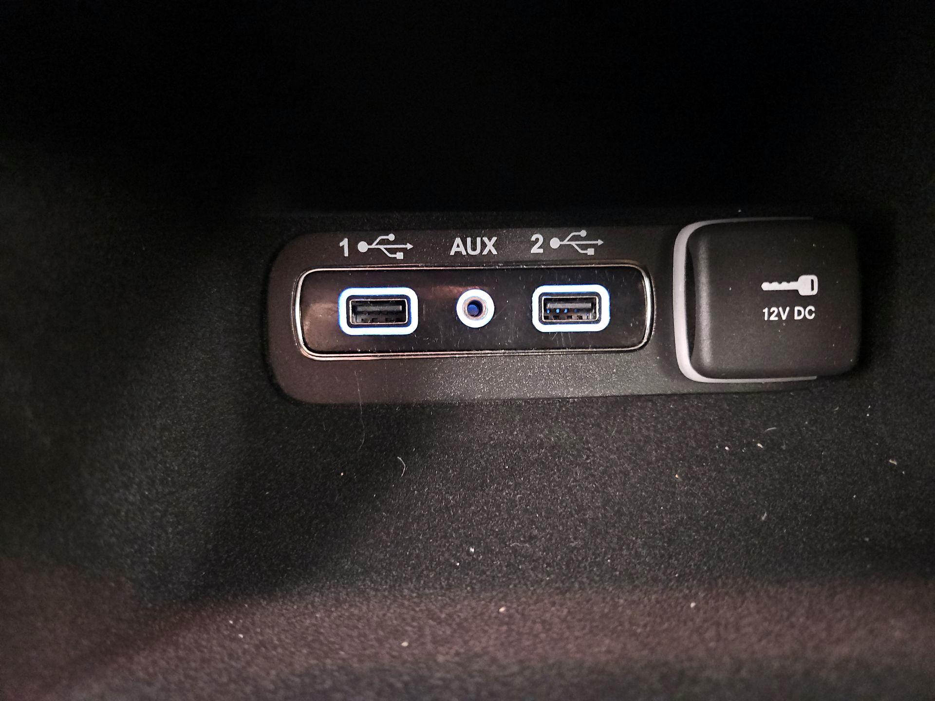 Thumbnail: 2018 Jeep Grand Cherokee - 19