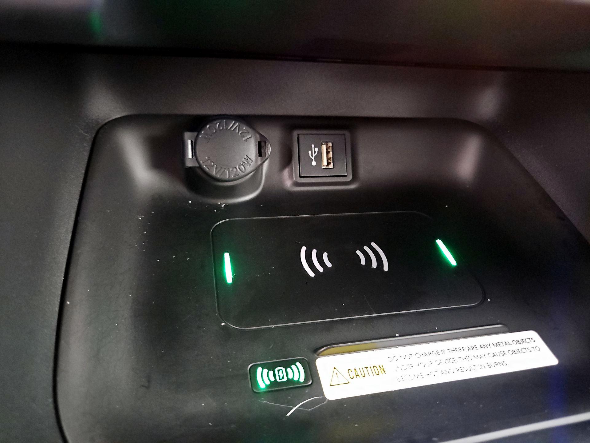 Thumbnail: 2024 Toyota RAV4 - 18