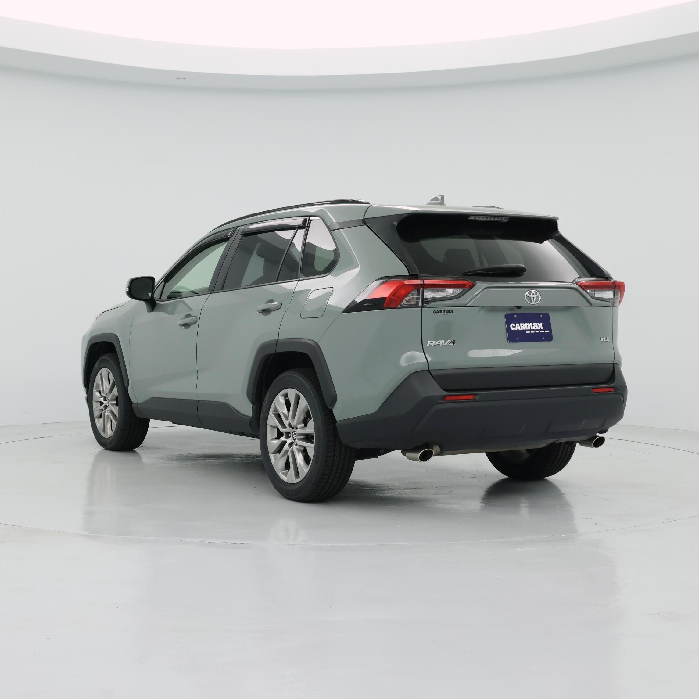 Thumbnail: 2020 Toyota RAV4 - 2