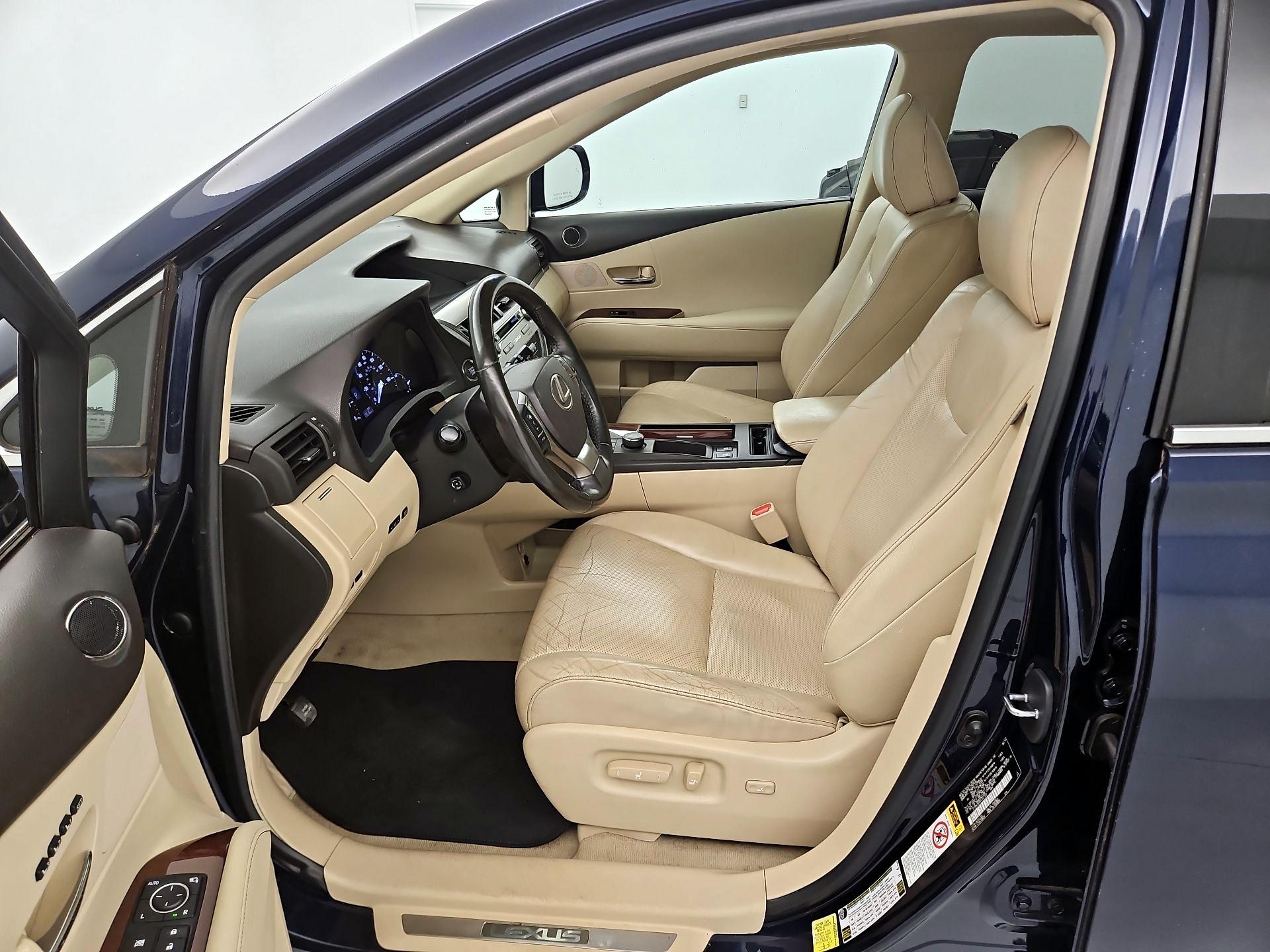 Thumbnail: 2015 Lexus RX - 11