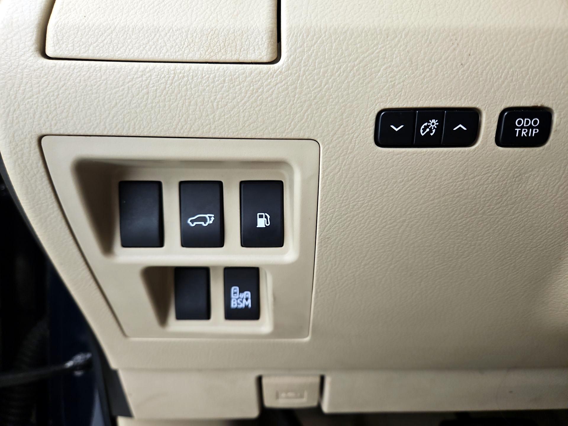 Thumbnail: 2015 Lexus RX - 13