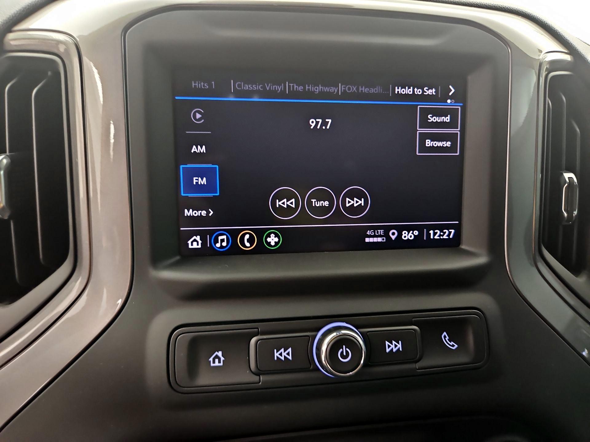 Thumbnail: 2025 Chevrolet Silverado 2500 - 15