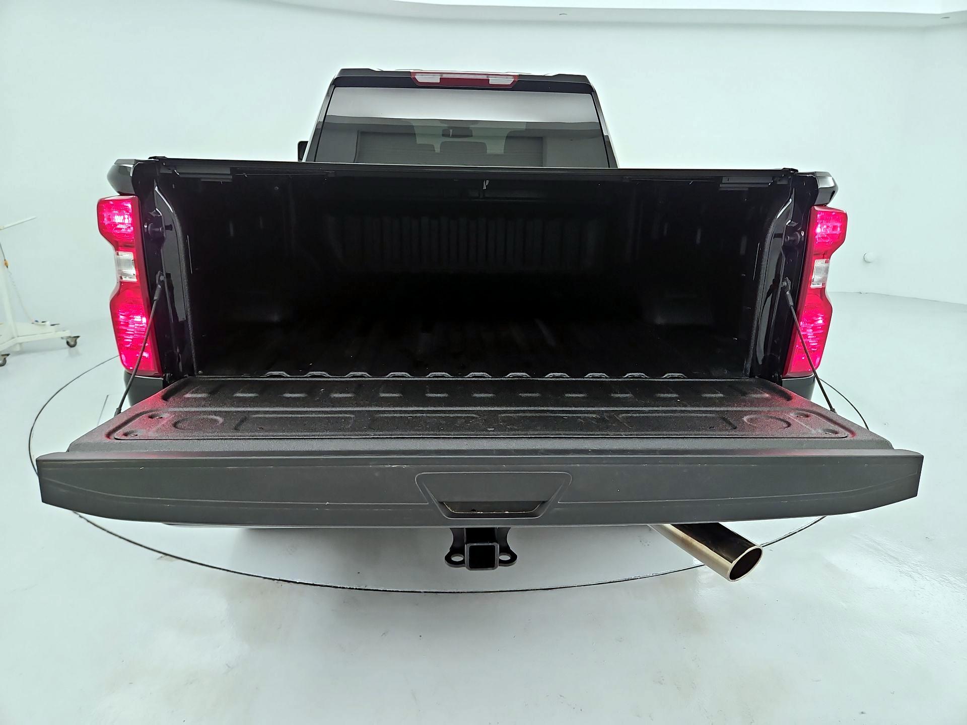 Thumbnail: 2025 Chevrolet Silverado 2500 - 20