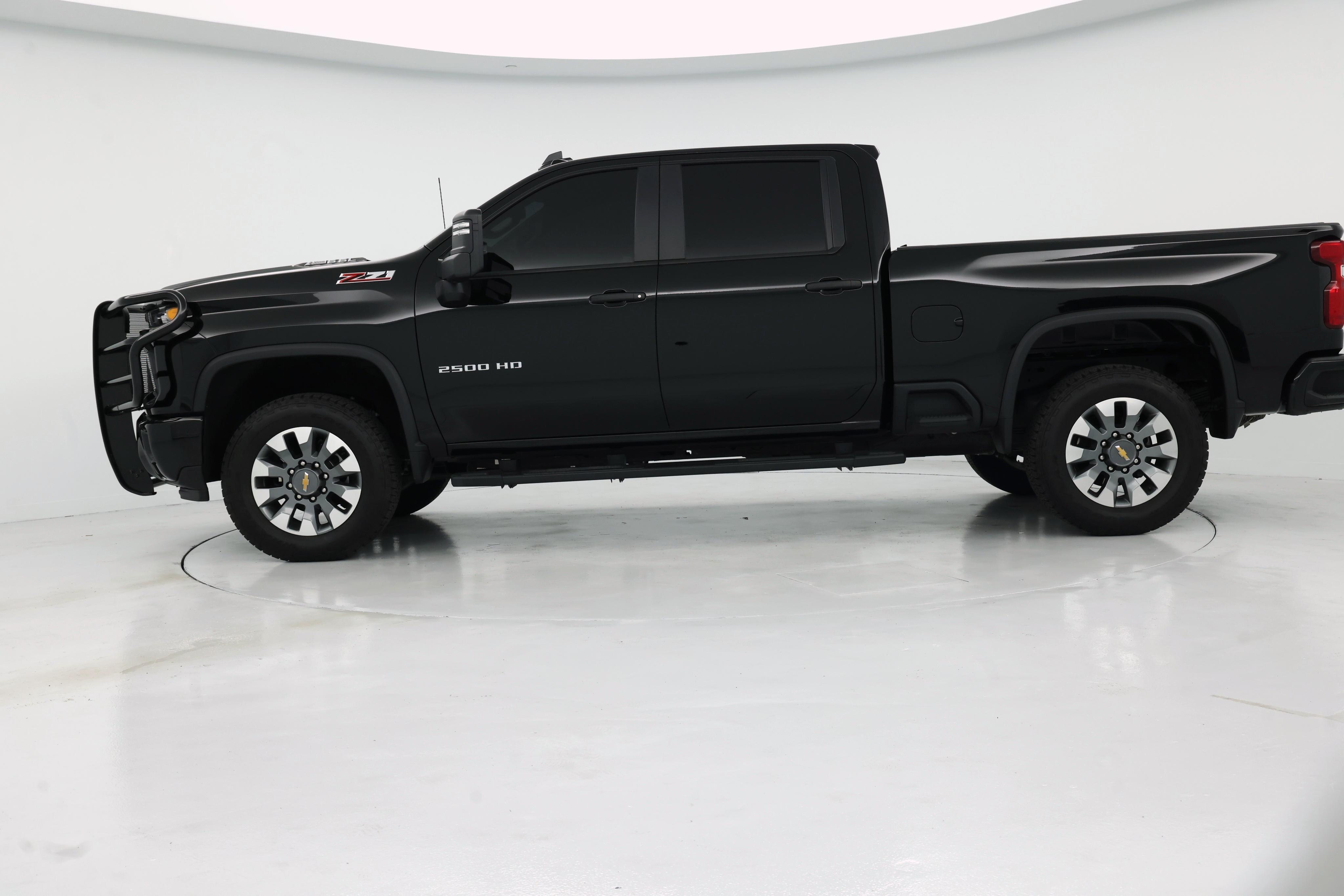 Thumbnail: 2025 Chevrolet Silverado 2500 - 3