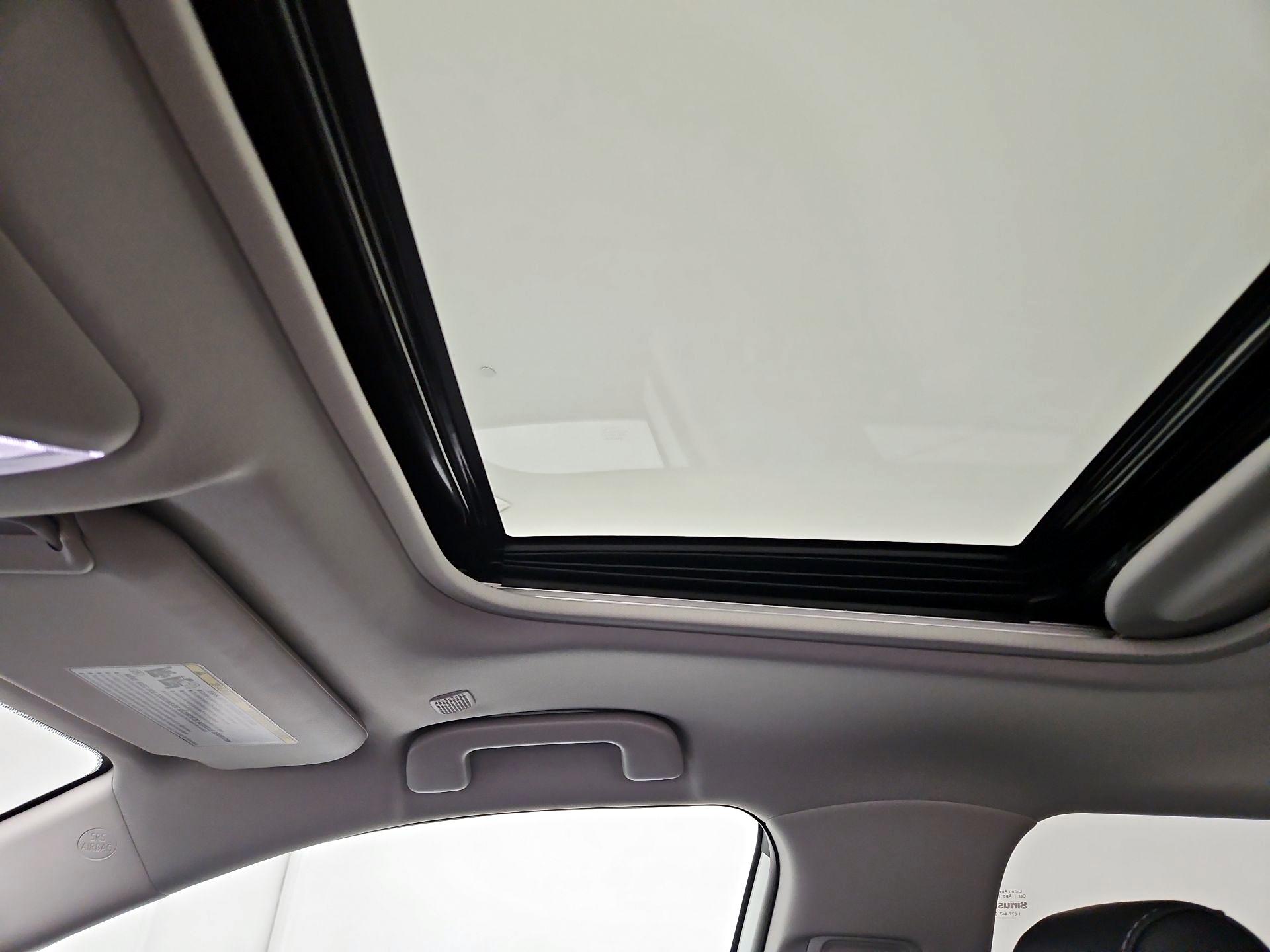 Thumbnail: 2025 Toyota RAV4 - 19