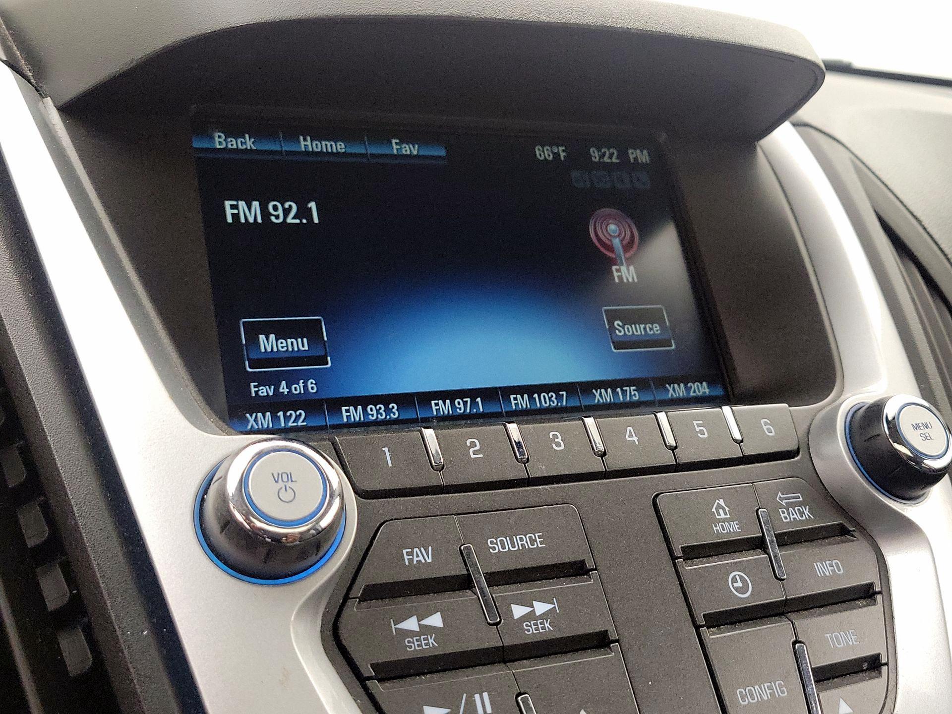 Thumbnail: 2015 Chevrolet Equinox - 14