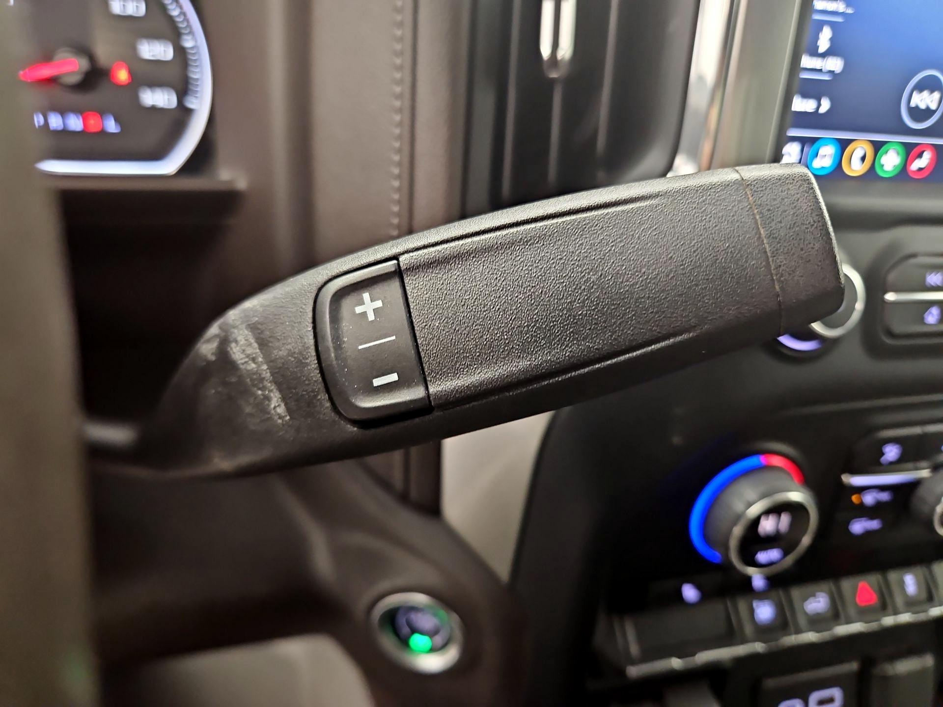 Thumbnail: 2022 Chevrolet Silverado 2500 - 17