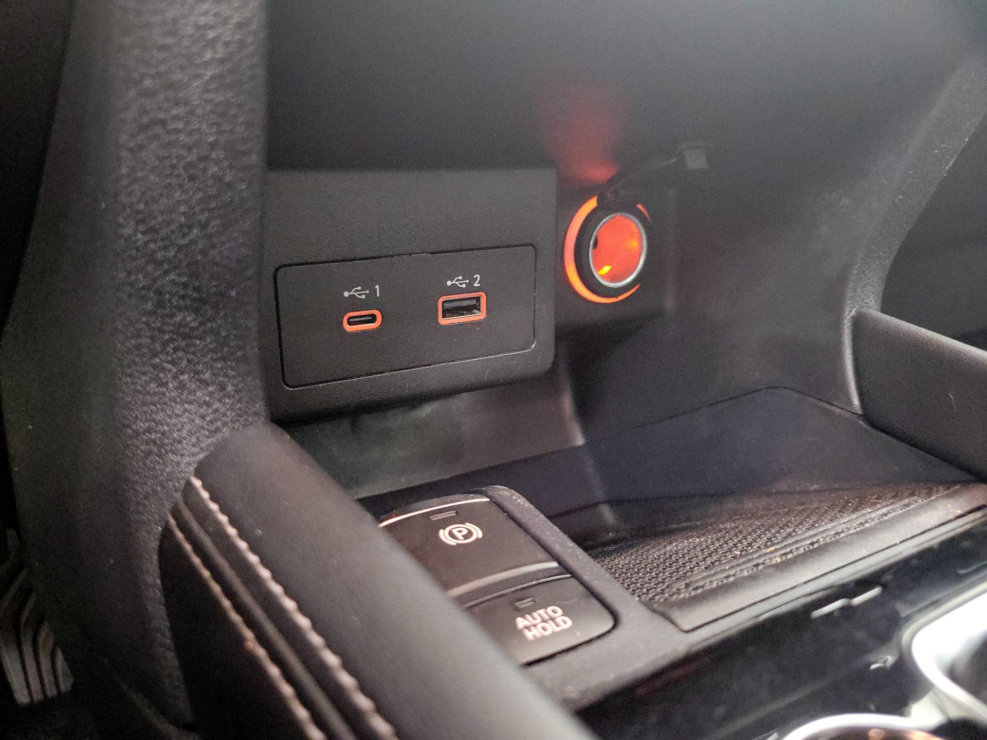 Thumbnail: 2021 Nissan Kicks - 18