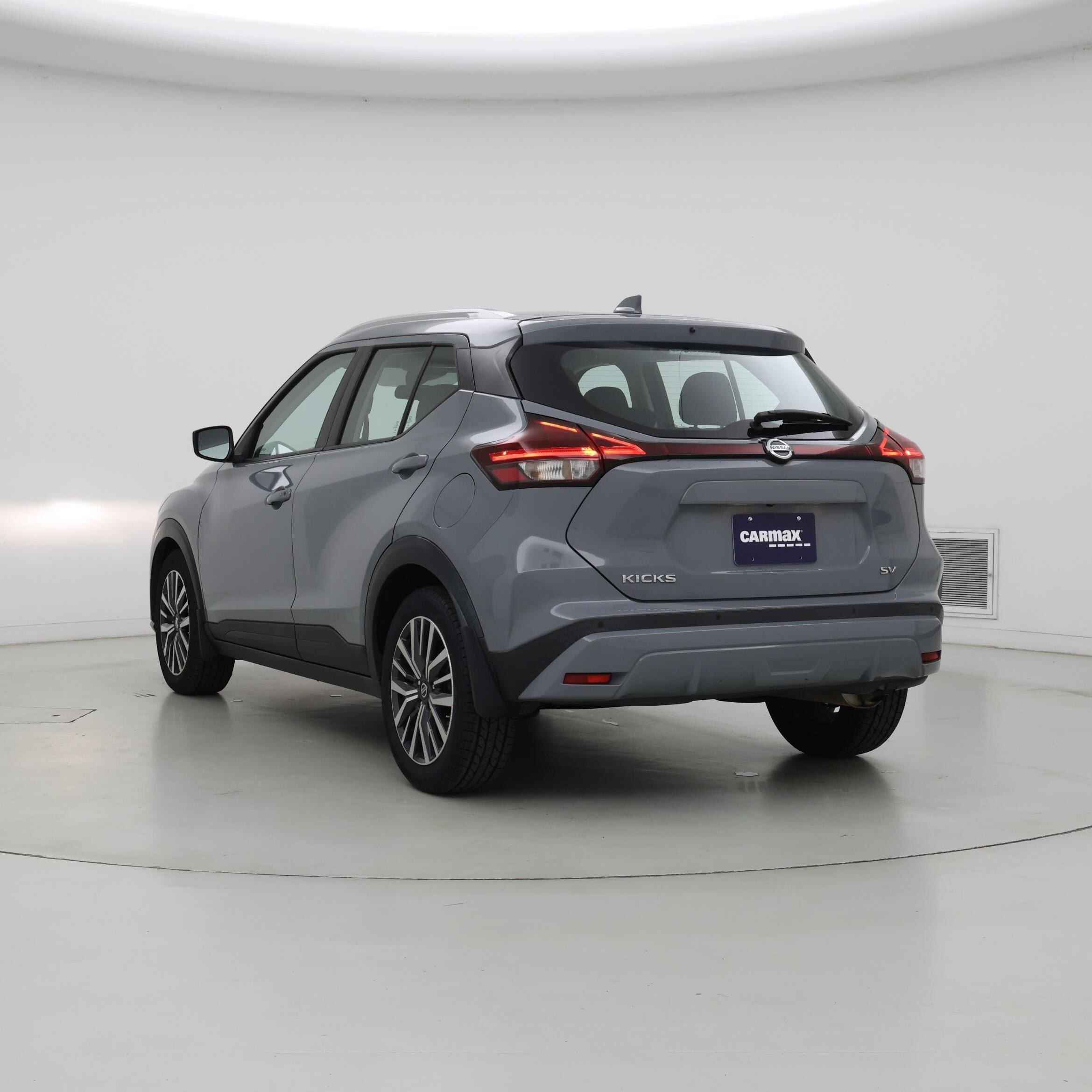 Thumbnail: 2021 Nissan Kicks - 2