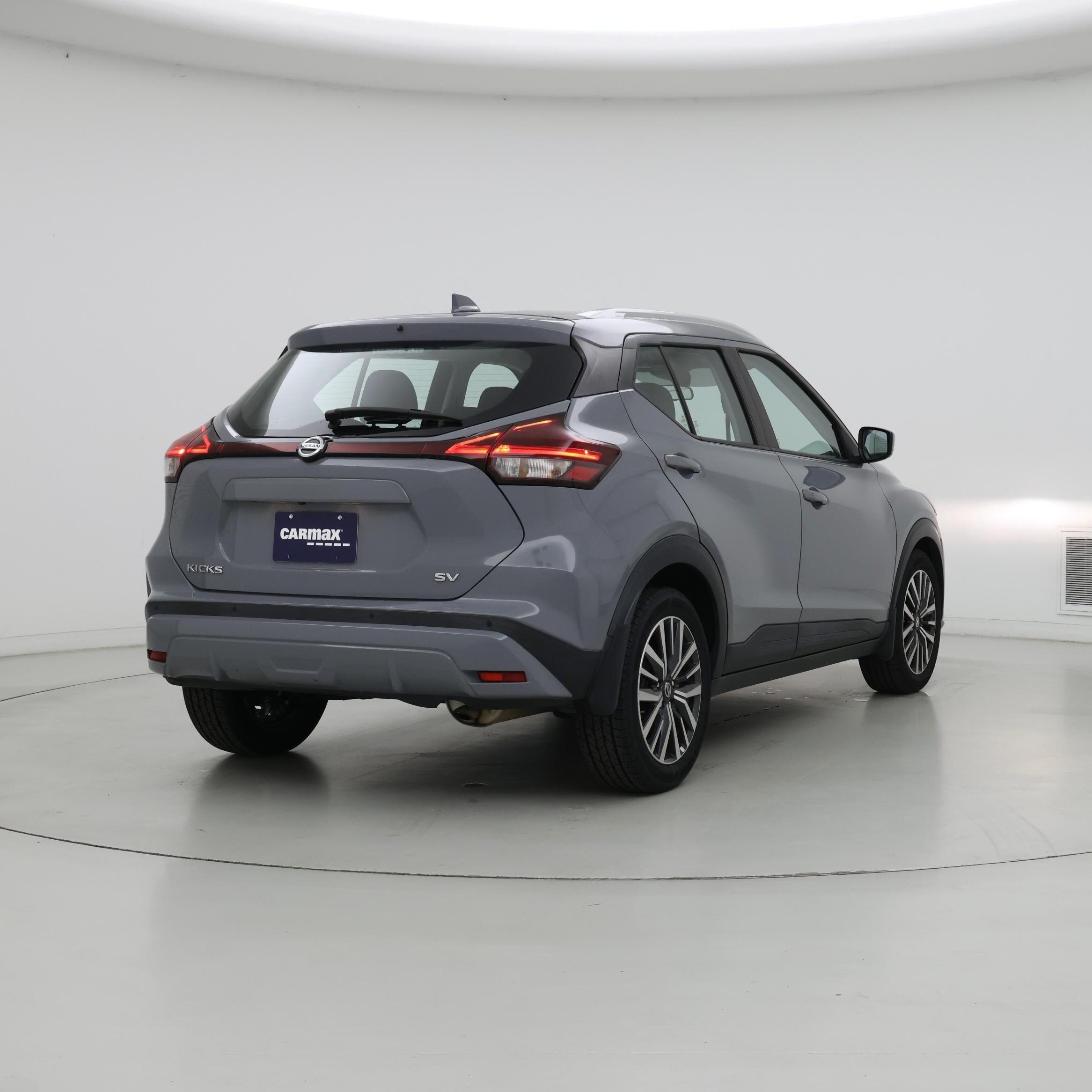 Thumbnail: 2021 Nissan Kicks - 8
