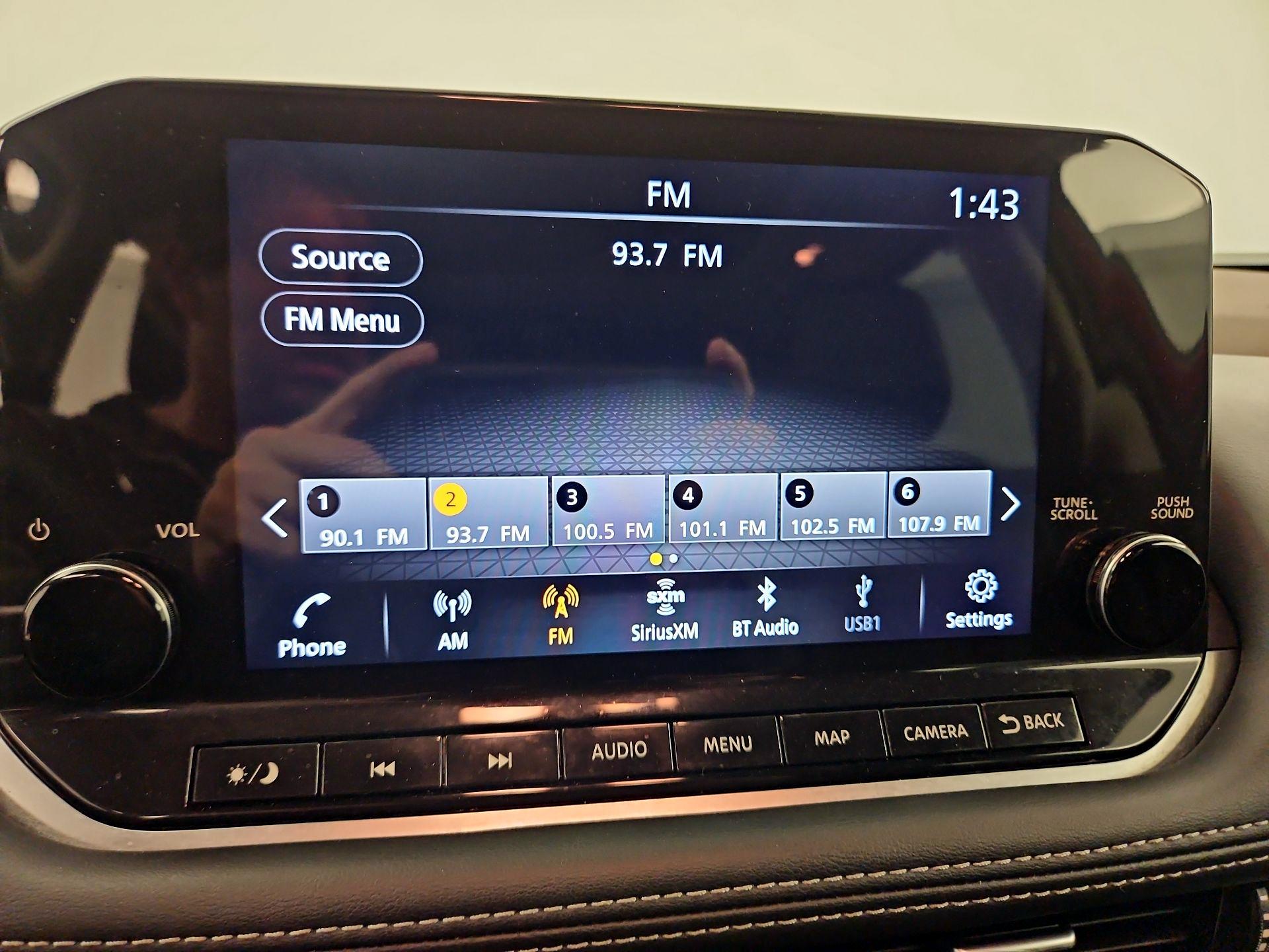 Thumbnail: 2022 Nissan Rogue - 16