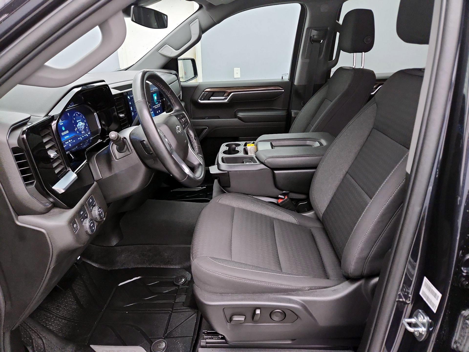 Thumbnail: 2023 Chevrolet Silverado 1500 - 11