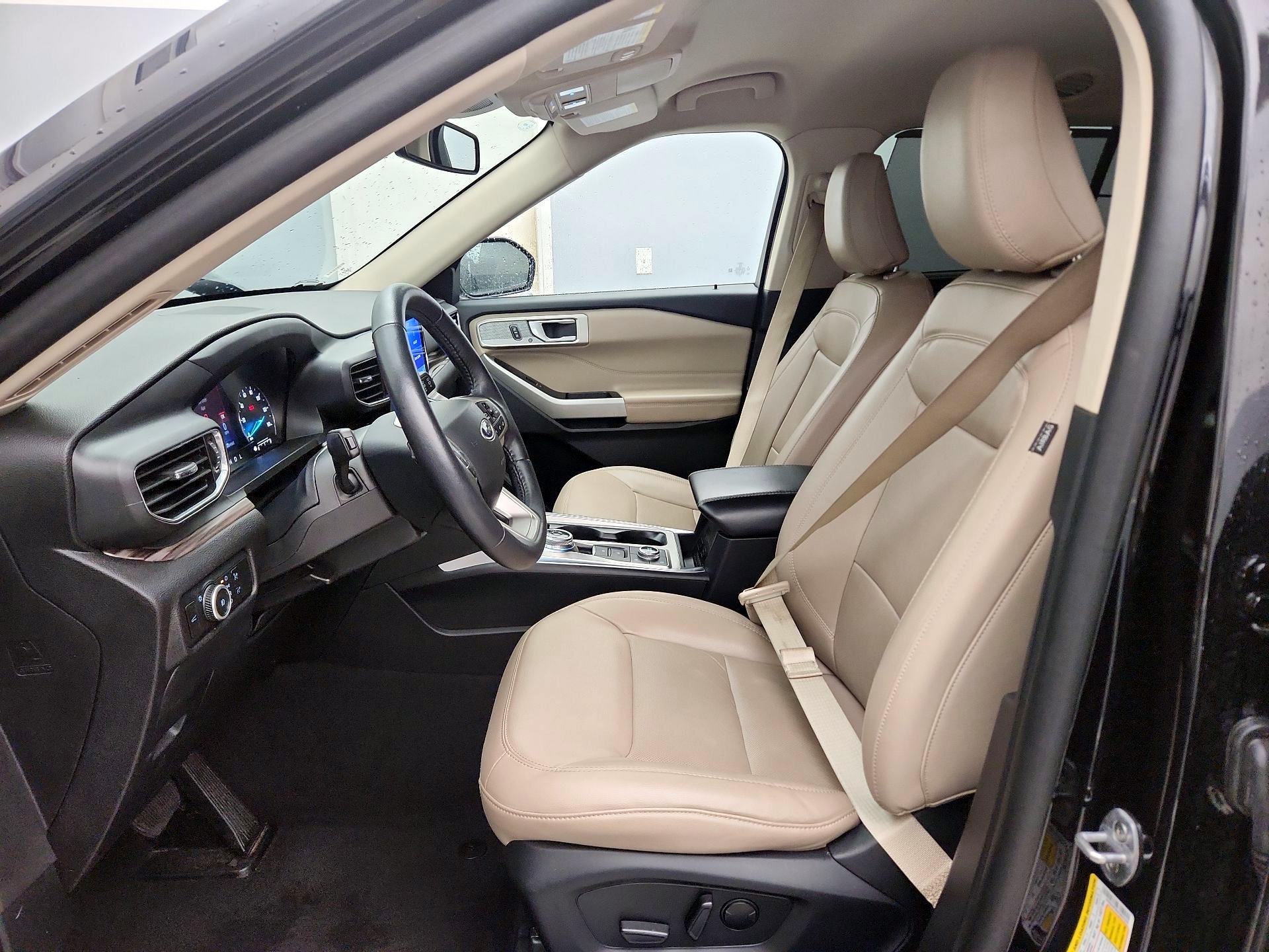 Thumbnail: 2023 Ford Explorer - 11