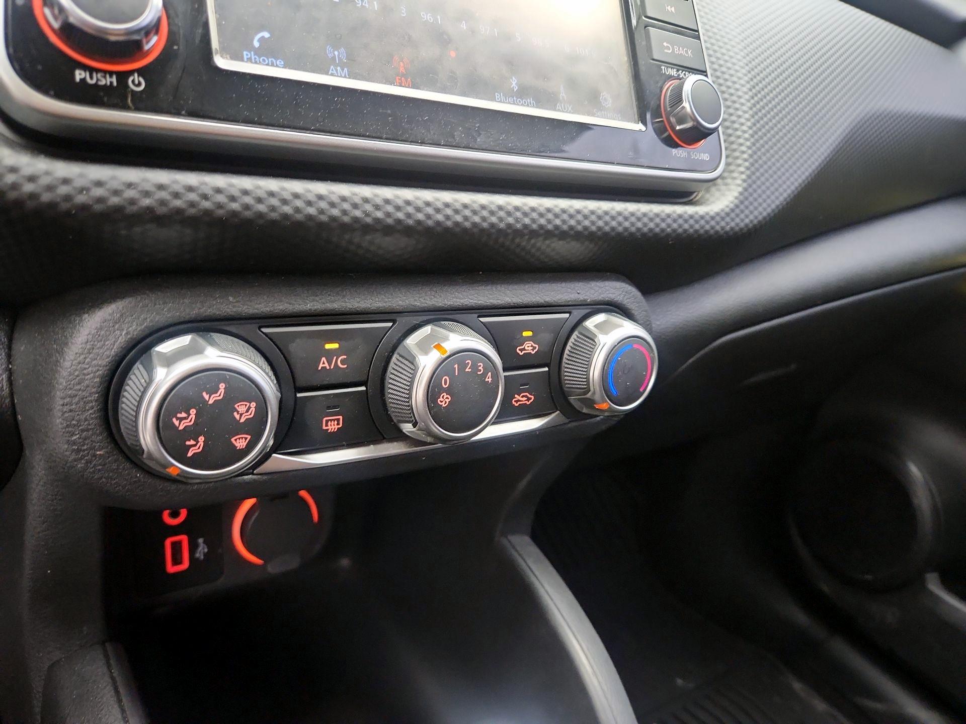 Thumbnail: 2025 Nissan Kicks - 16