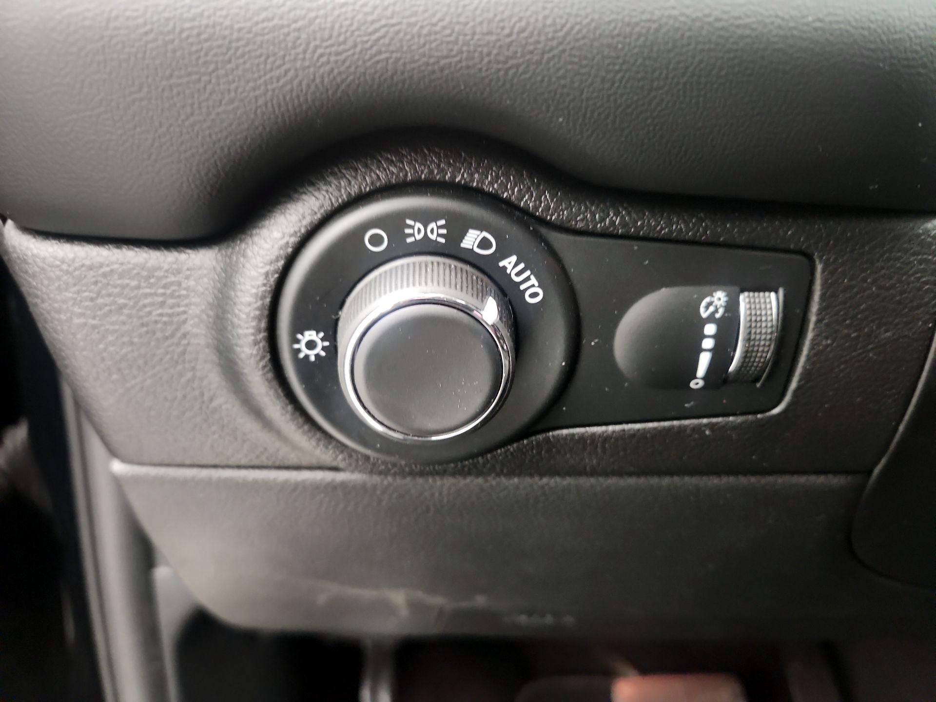 Thumbnail: 2025 Dodge Durango - 13