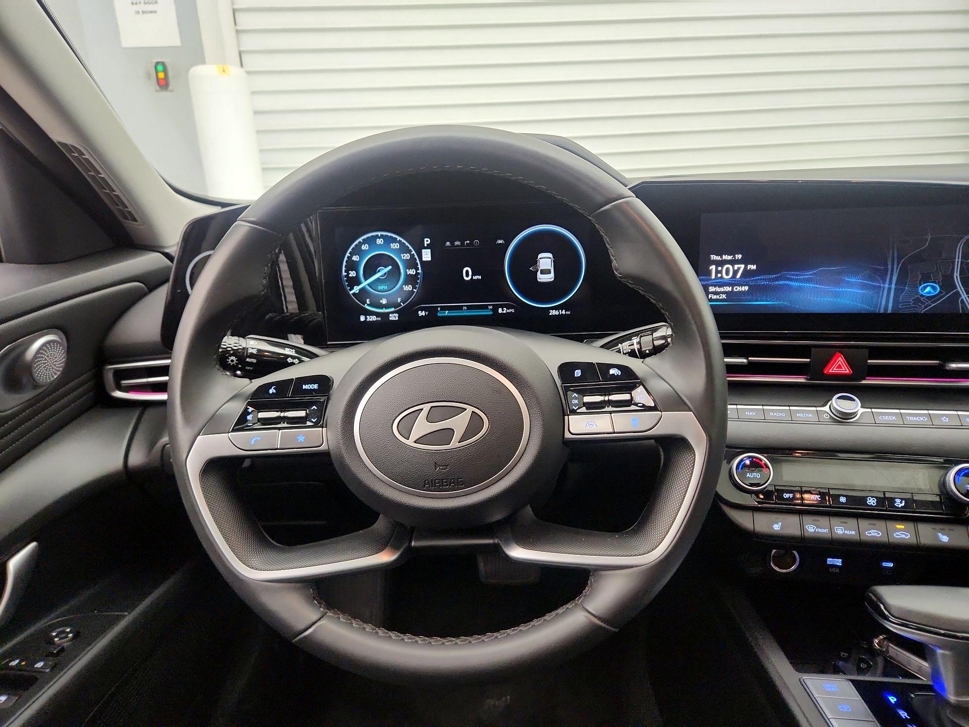 Thumbnail: 2025 Hyundai Elantra - 10