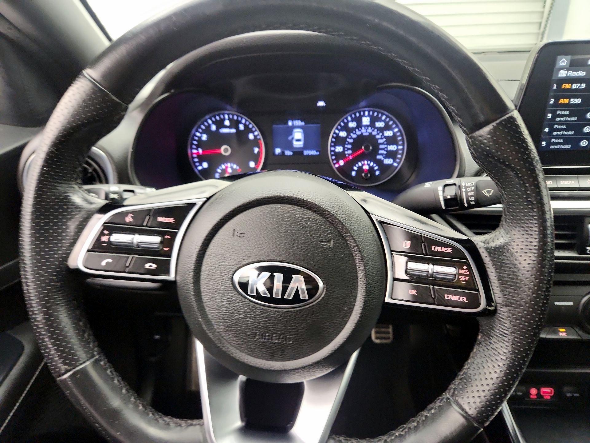 Thumbnail: 2020 Kia Forte - 10