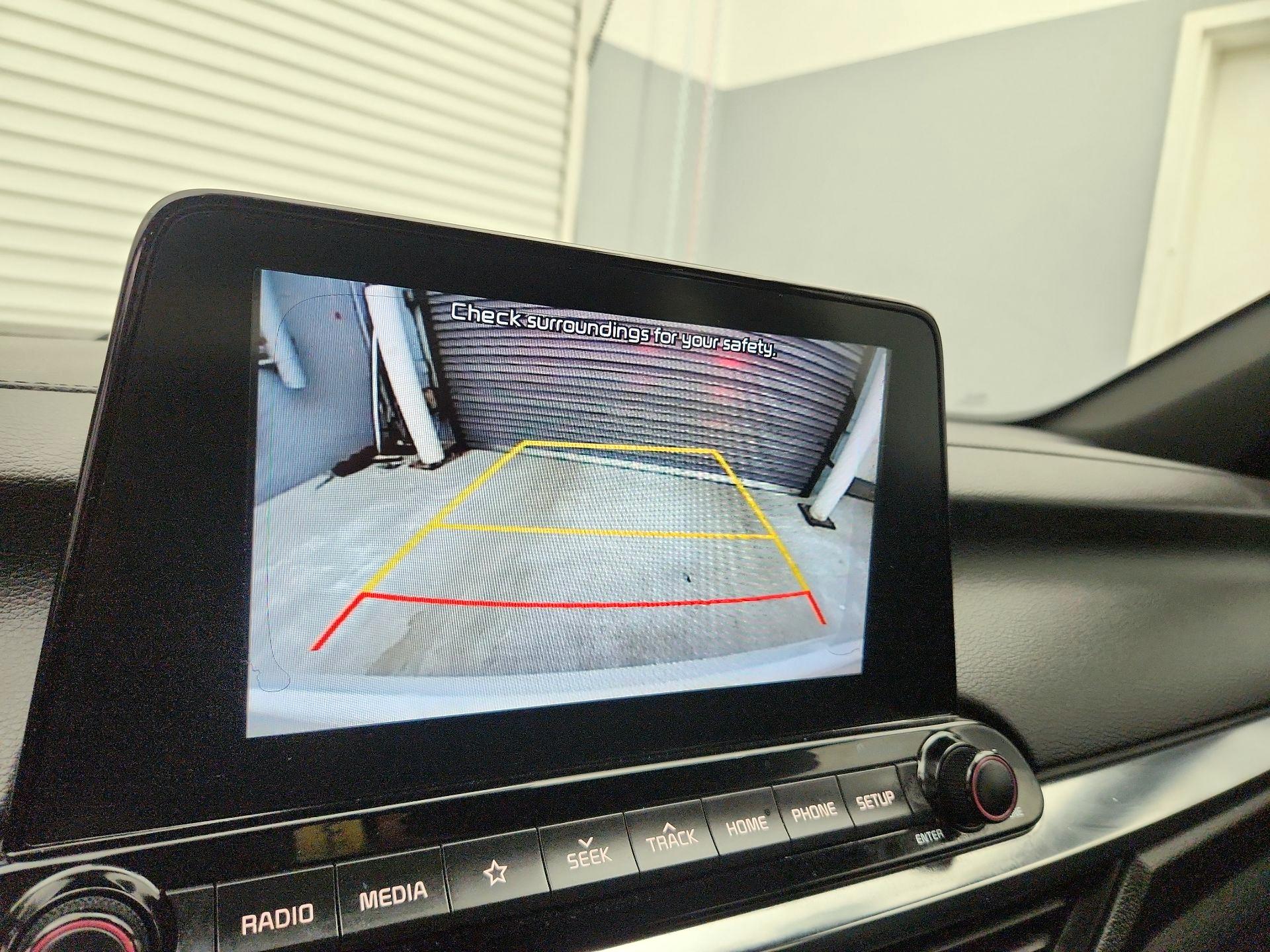 Thumbnail: 2020 Kia Forte - 14