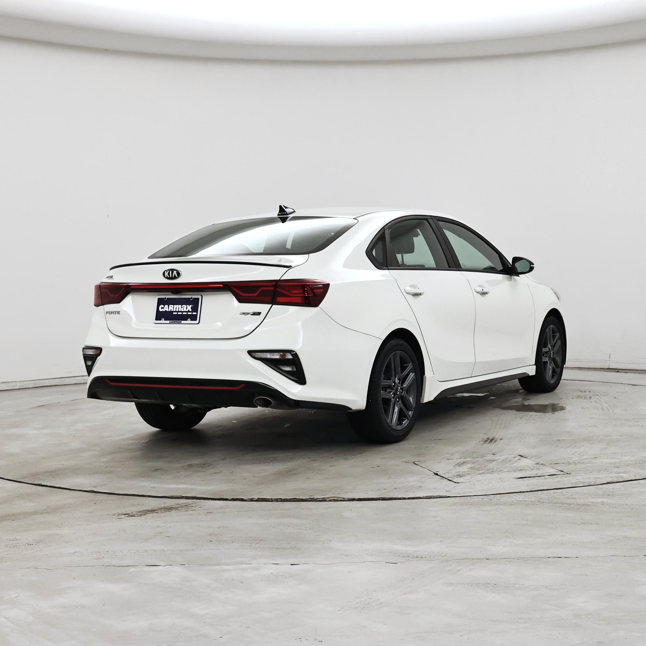 Thumbnail: 2020 Kia Forte - 8