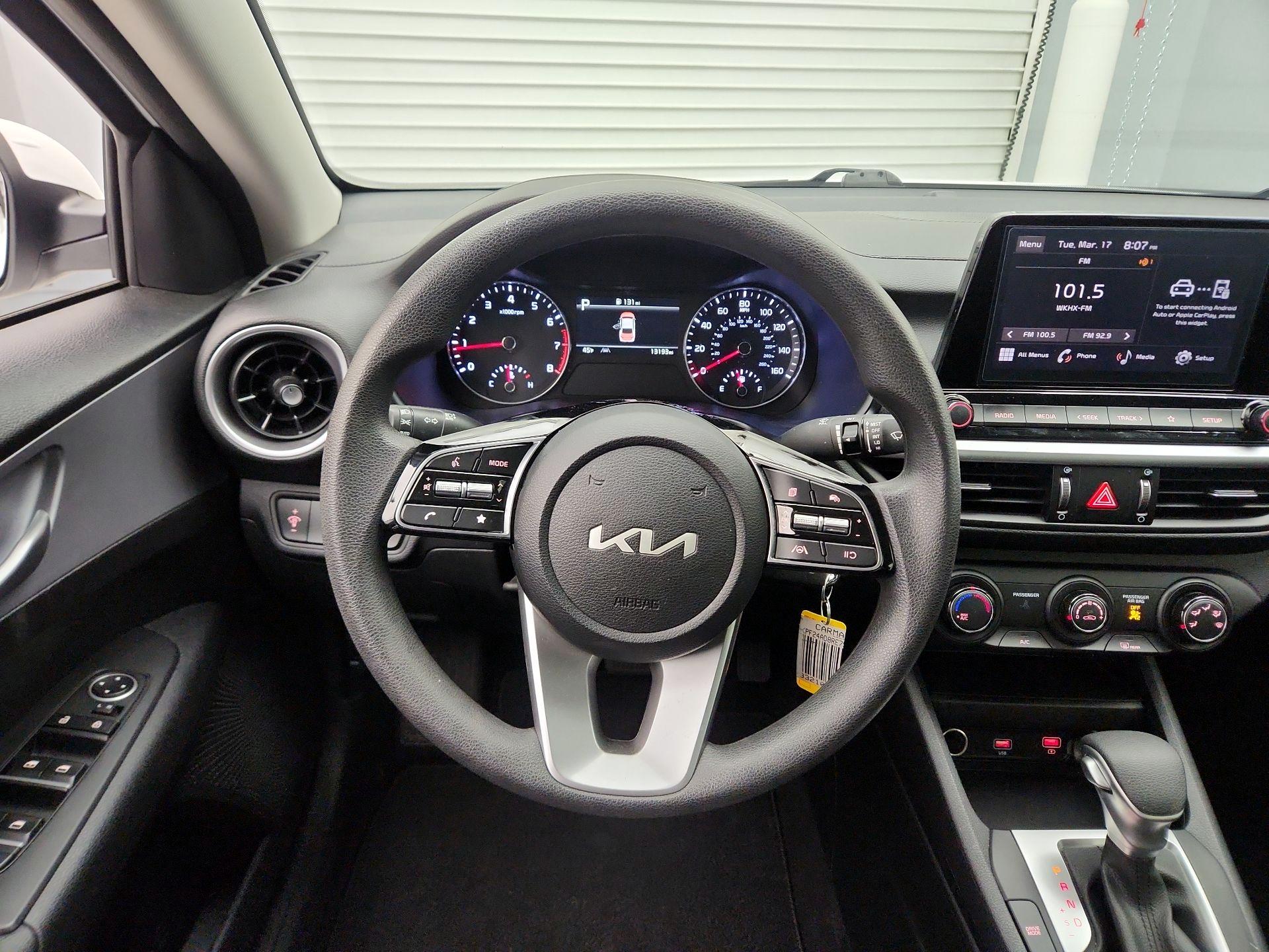 Thumbnail: 2024 Kia Forte - 10