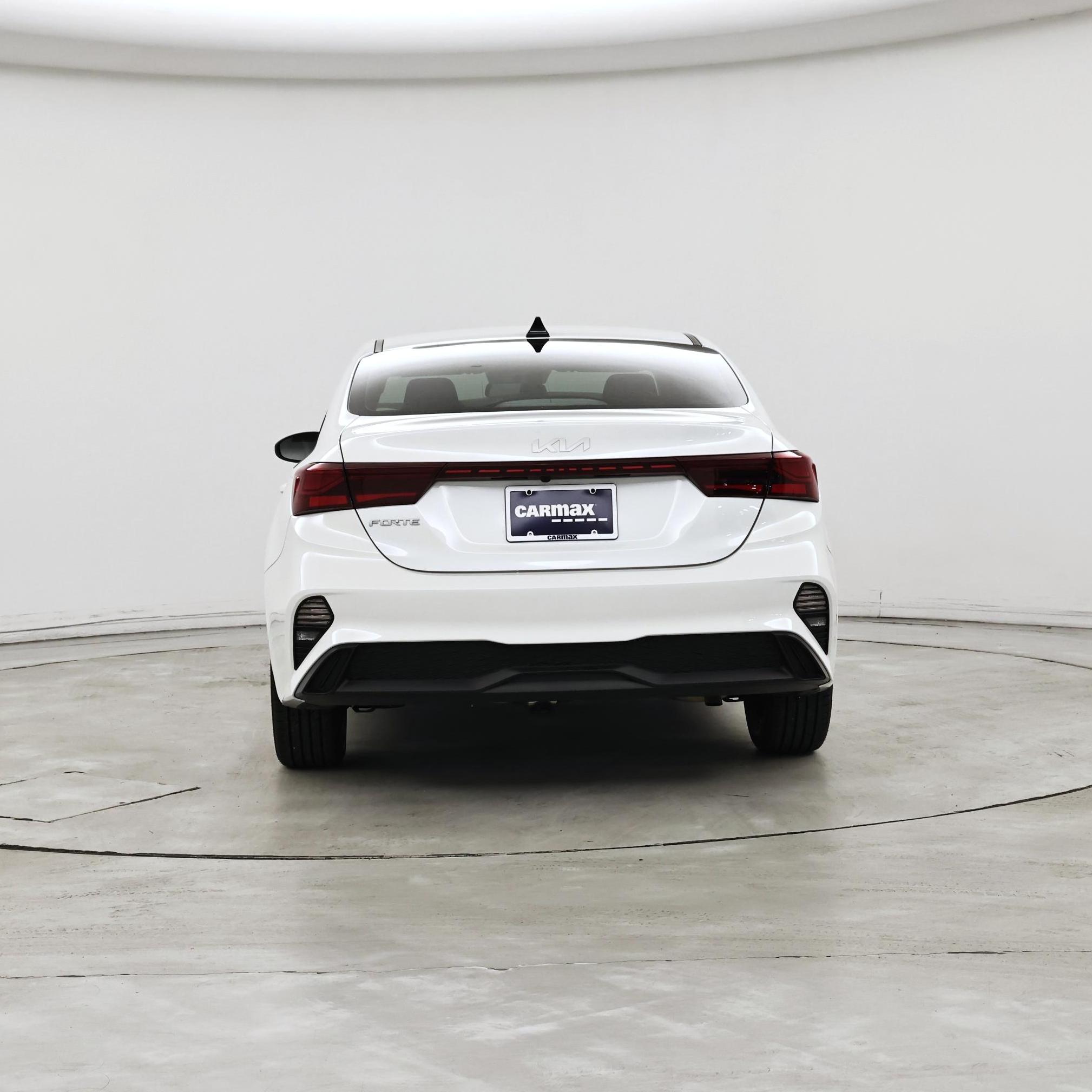 Thumbnail: 2024 Kia Forte - 6