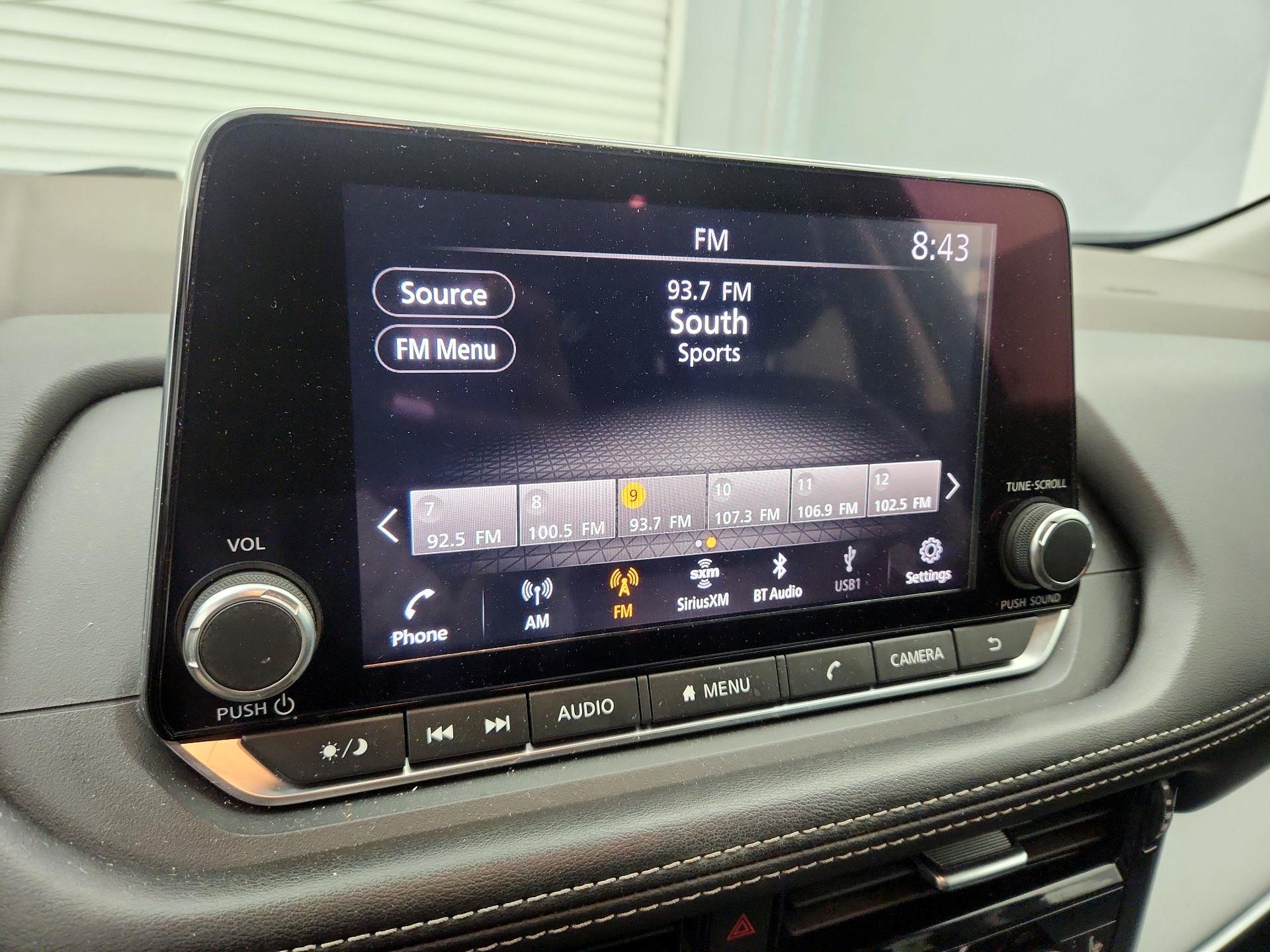 Thumbnail: 2022 Nissan Rogue - 15