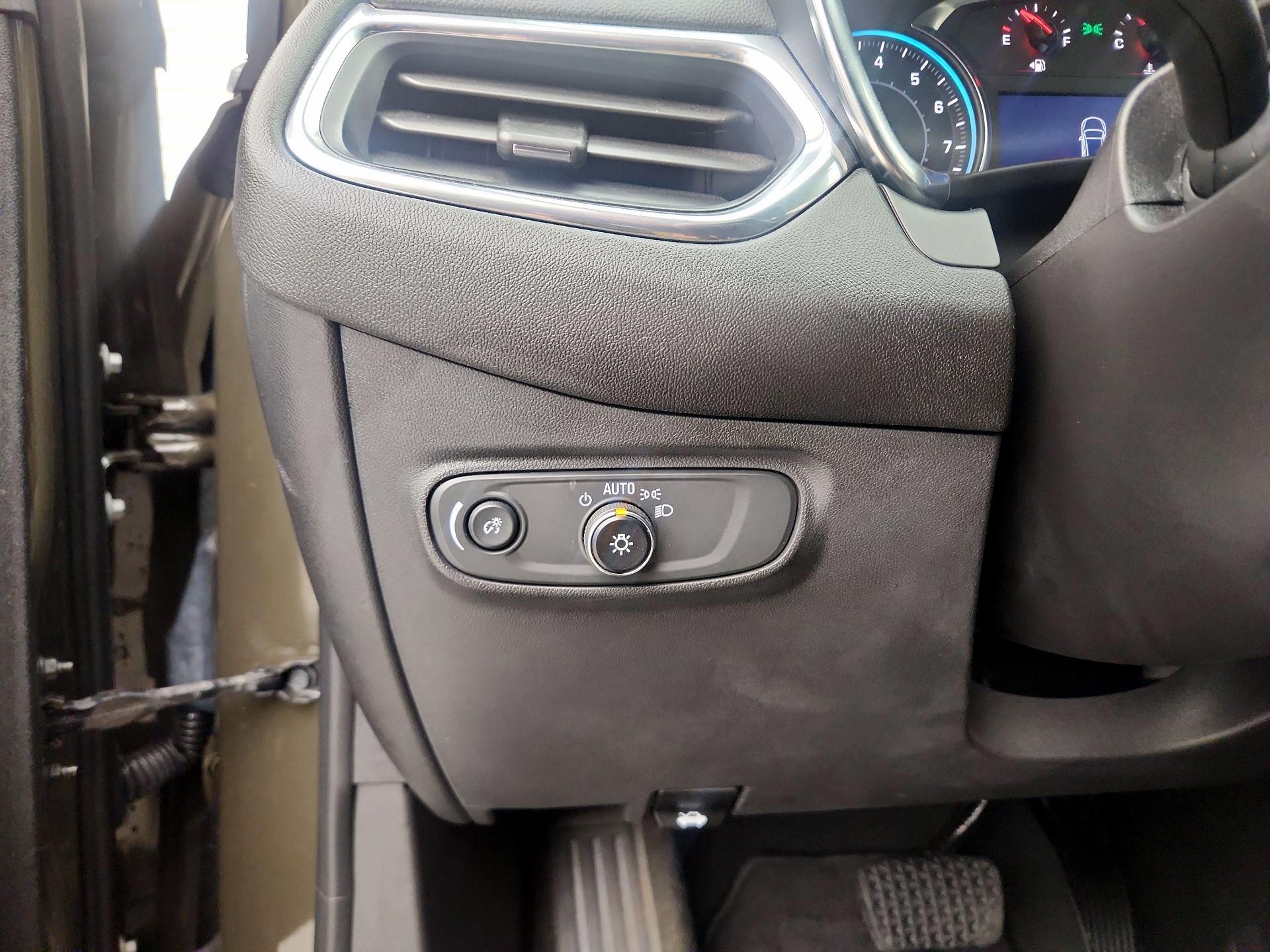Thumbnail: 2023 Chevrolet Equinox - 13