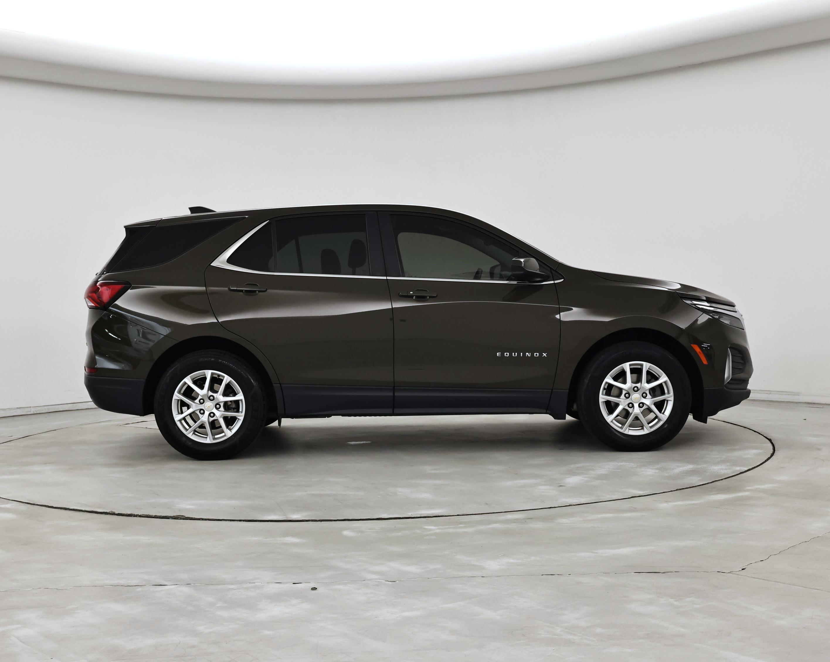 Thumbnail: 2023 Chevrolet Equinox - 7